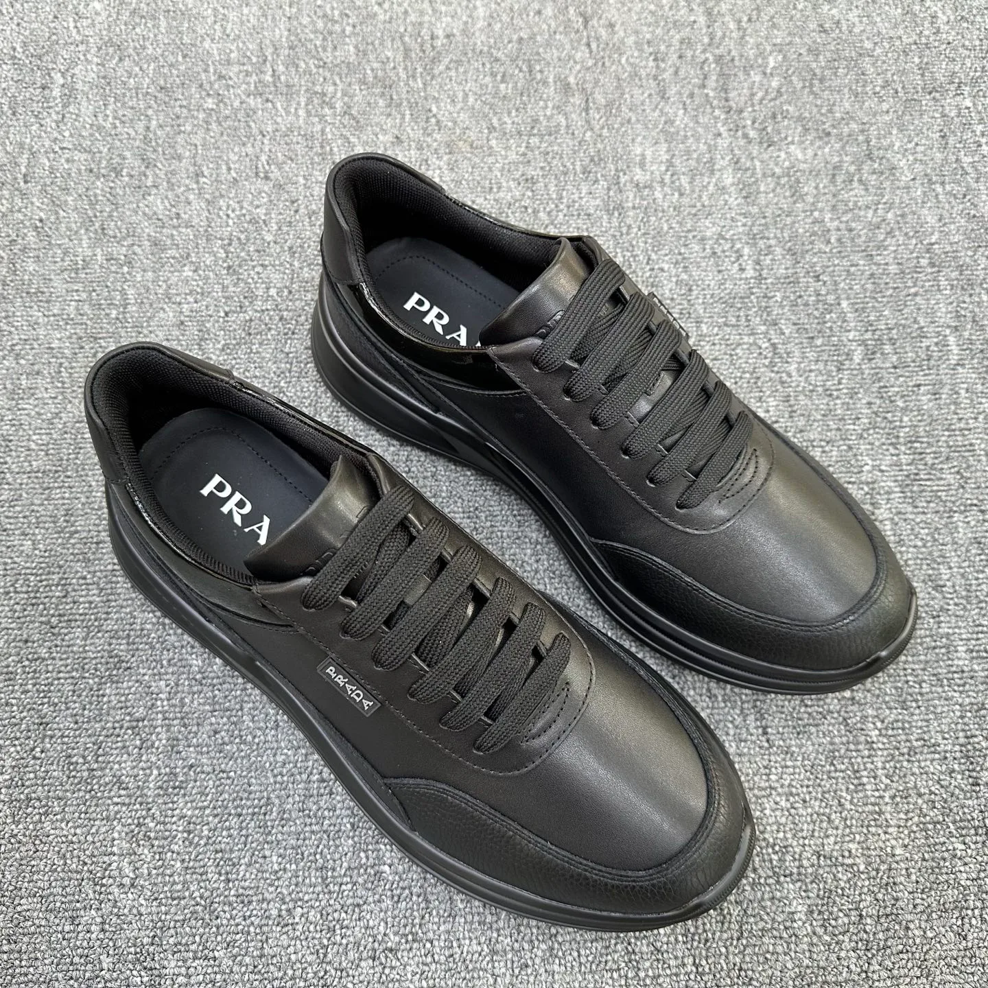 Men's Sneakers PRADA 18076335