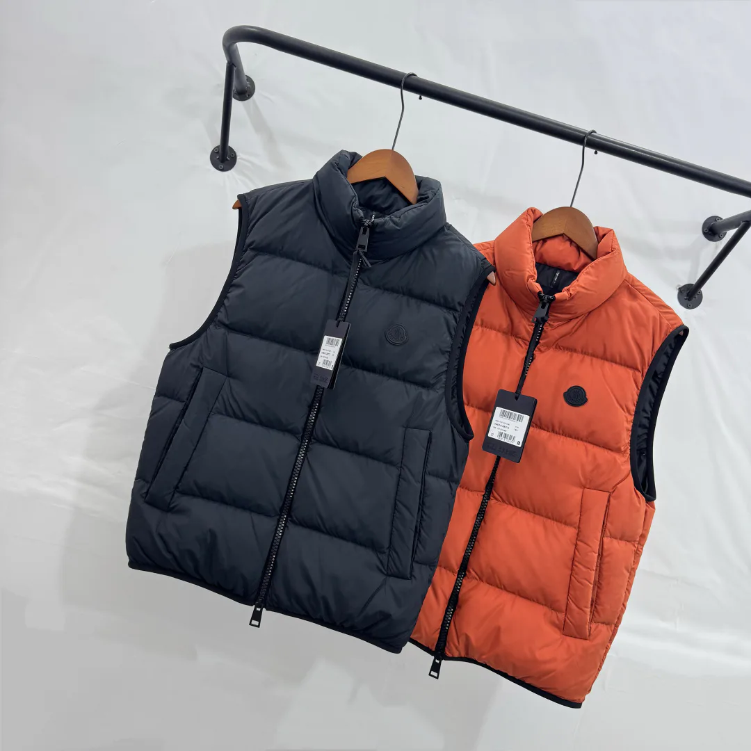 Men's Vests MONCLER 18001986
