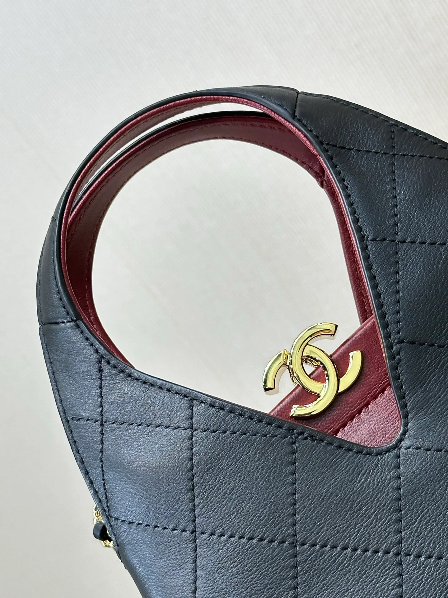 Women's Classic Handbags CHANEL 17376069