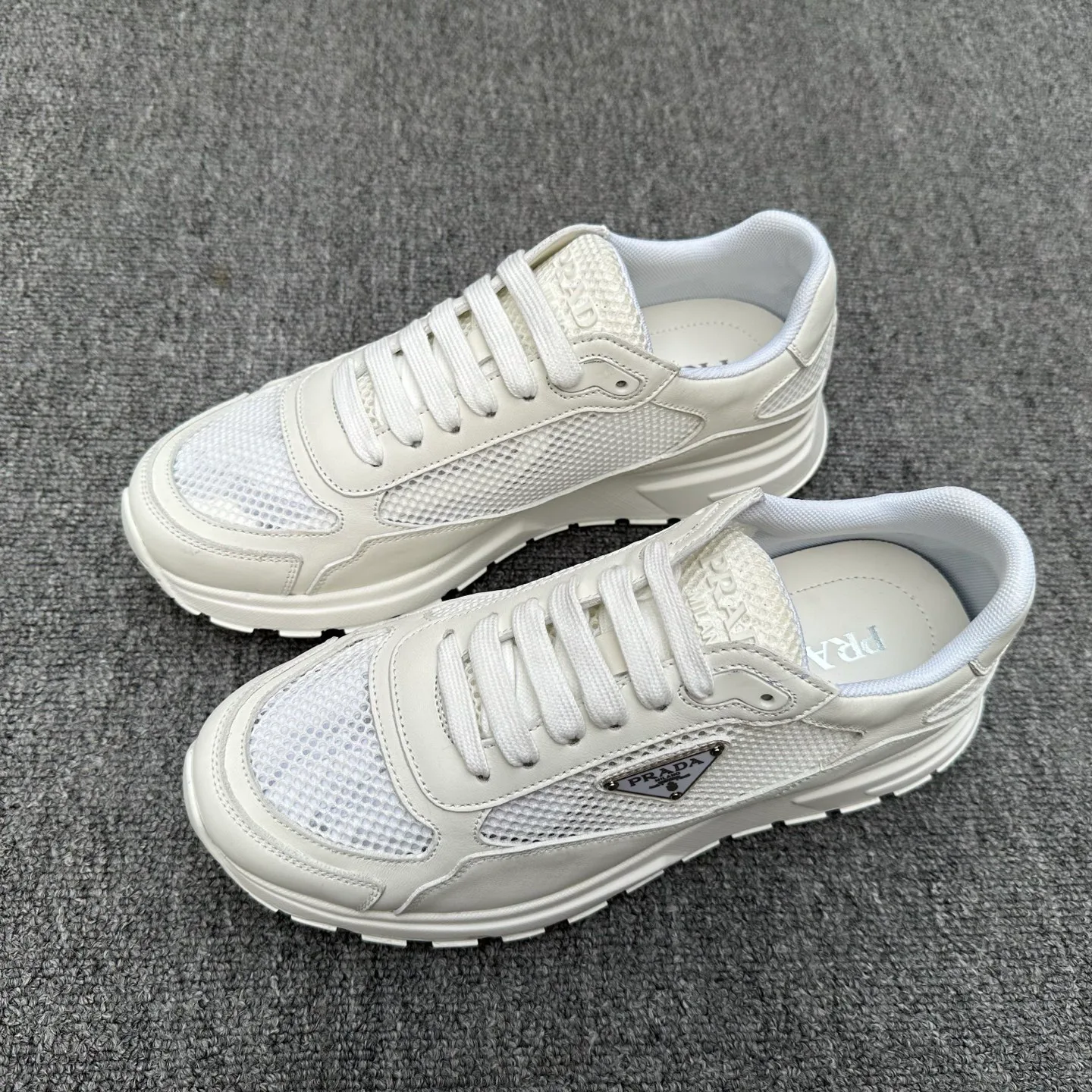 Men's Sneakers PRADA 17879986