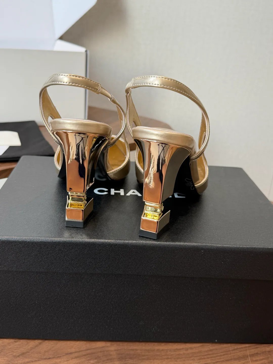 Women's Heels CHANEL 17526812