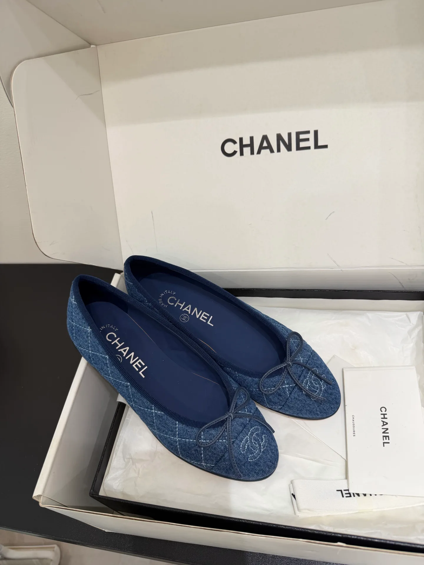 Women's Ballet Flats CHANEL 18080151