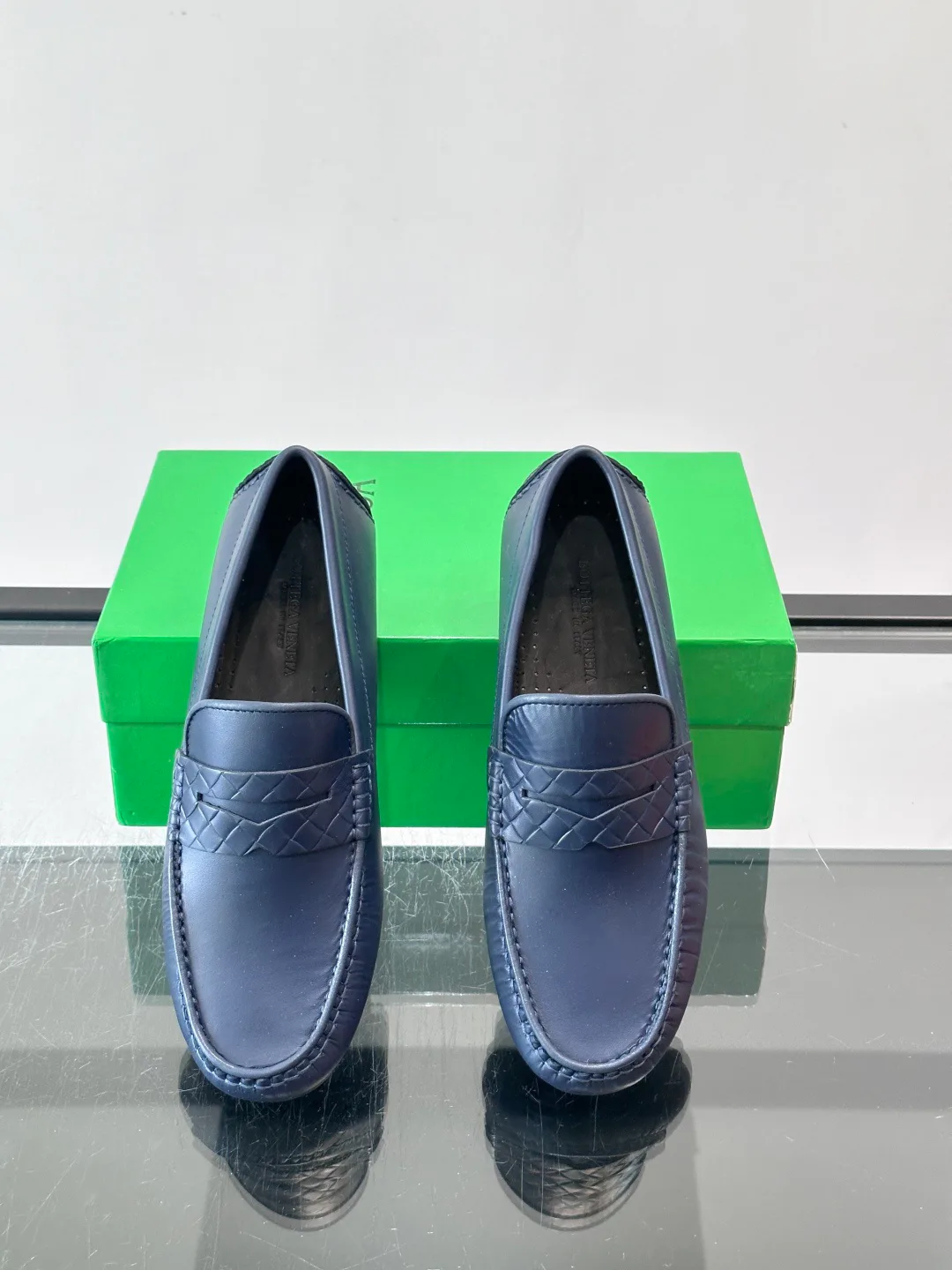 Men's Loafers And Dress Shoes BOTTEGA VENETA 18102747