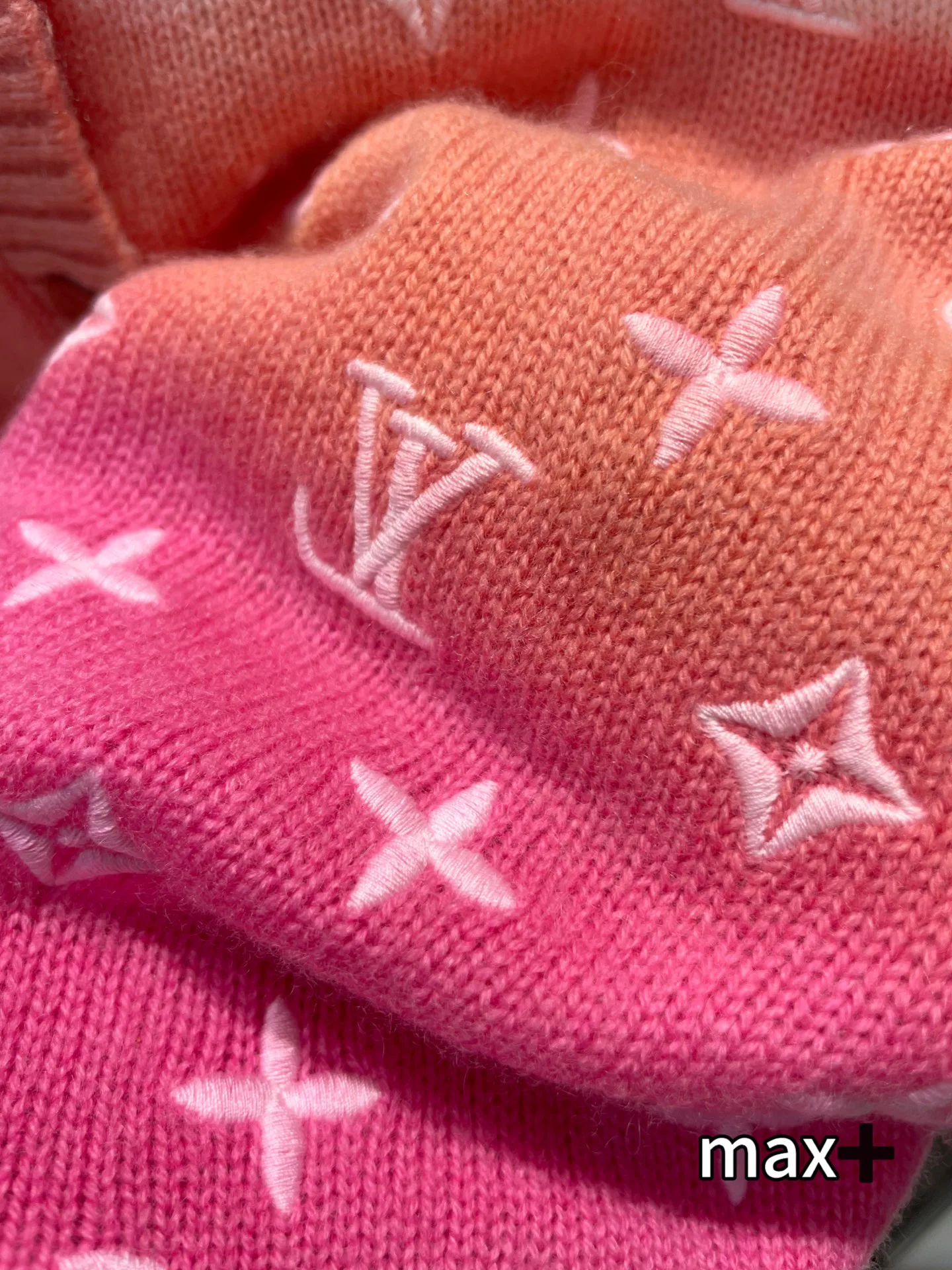 Women's Jumpers And Sweaters LOUIS VUITTON 18106557