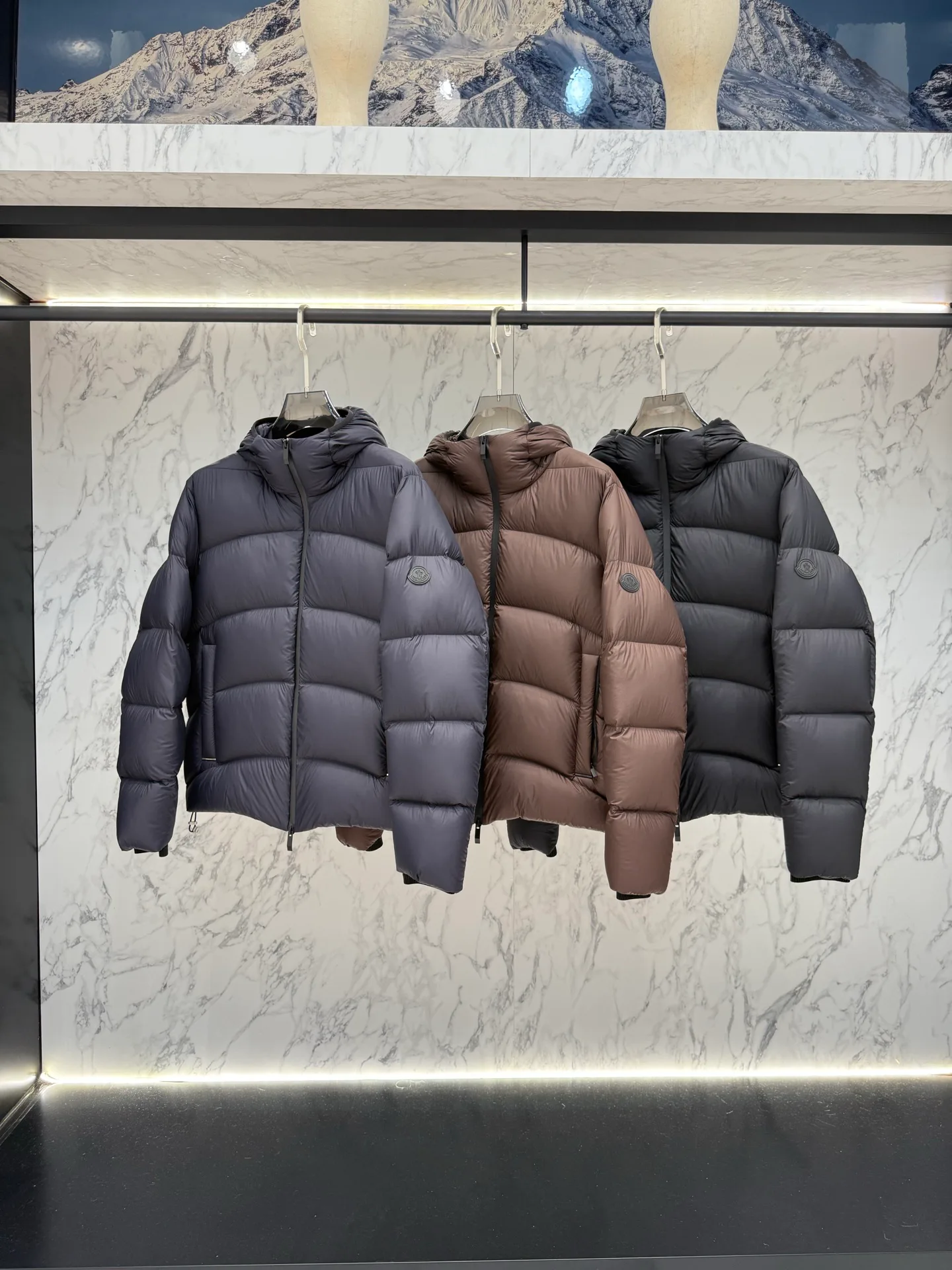 Men's Jackets And Down Jackets MONCLER 18046101