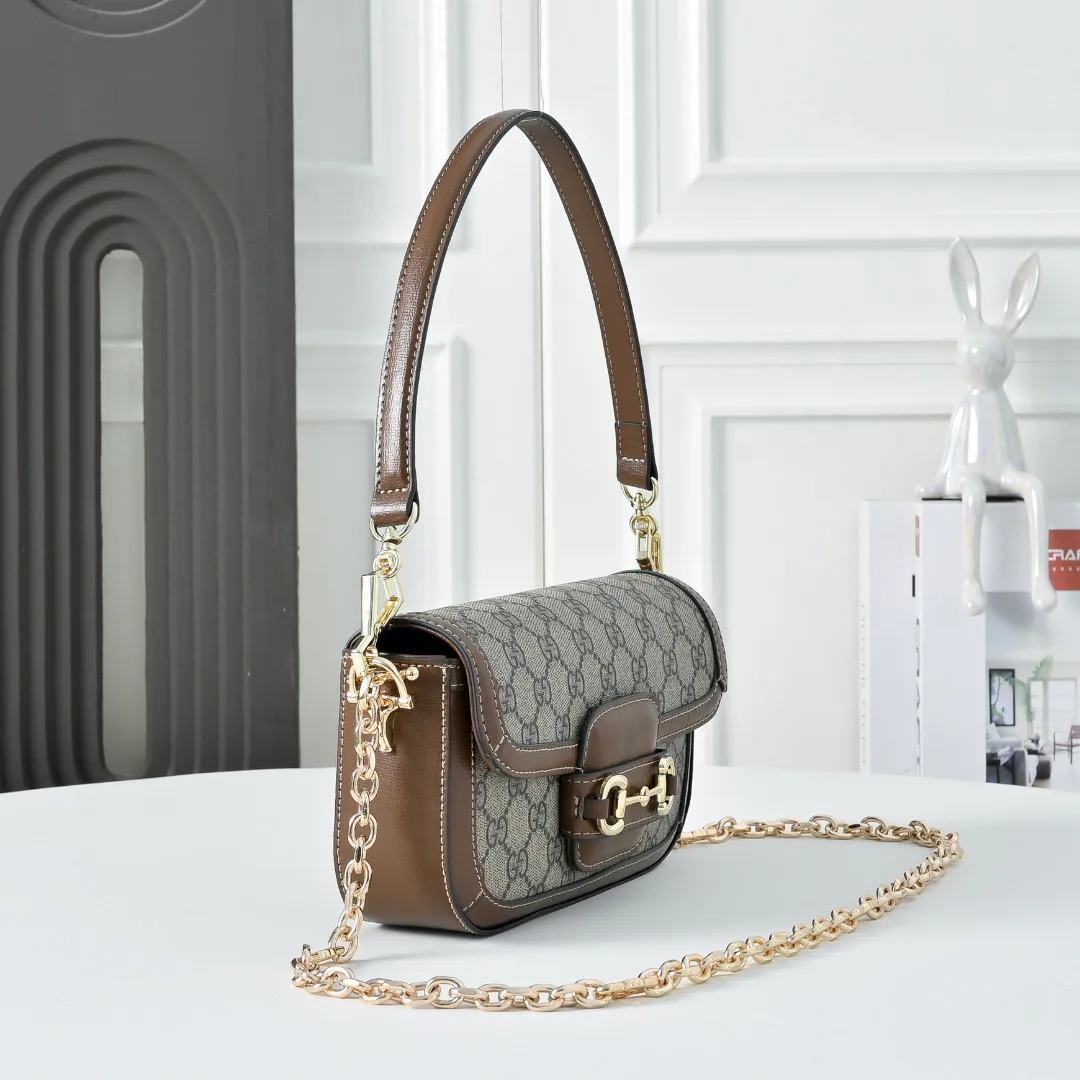 Women's Classic Handbags GUCCI 18005143