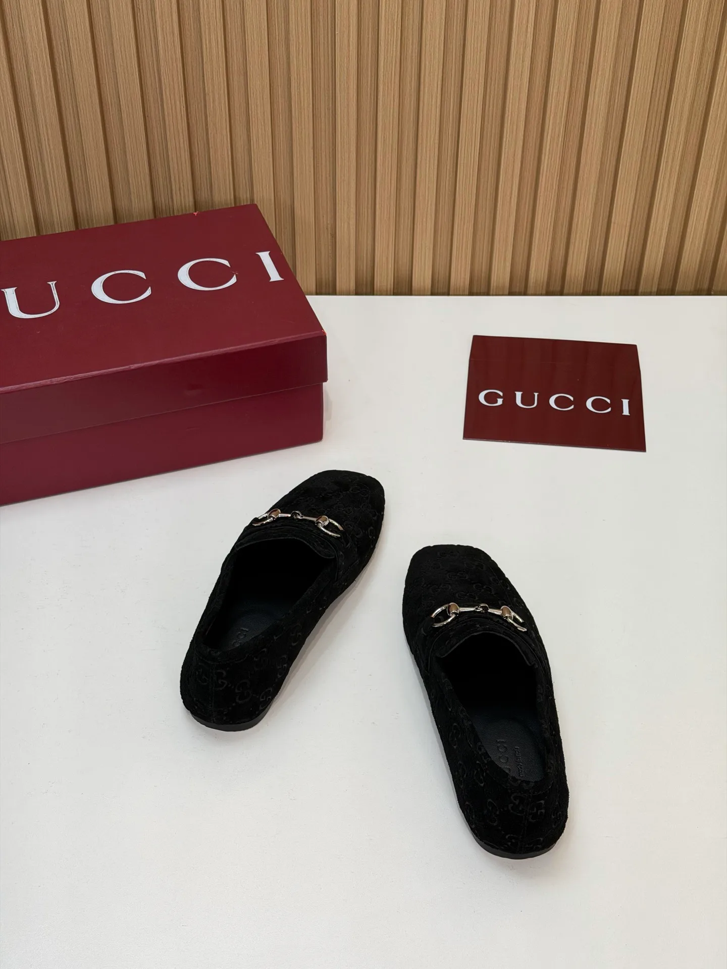 Women's Loafers And Moccasins GUCCI 18083807