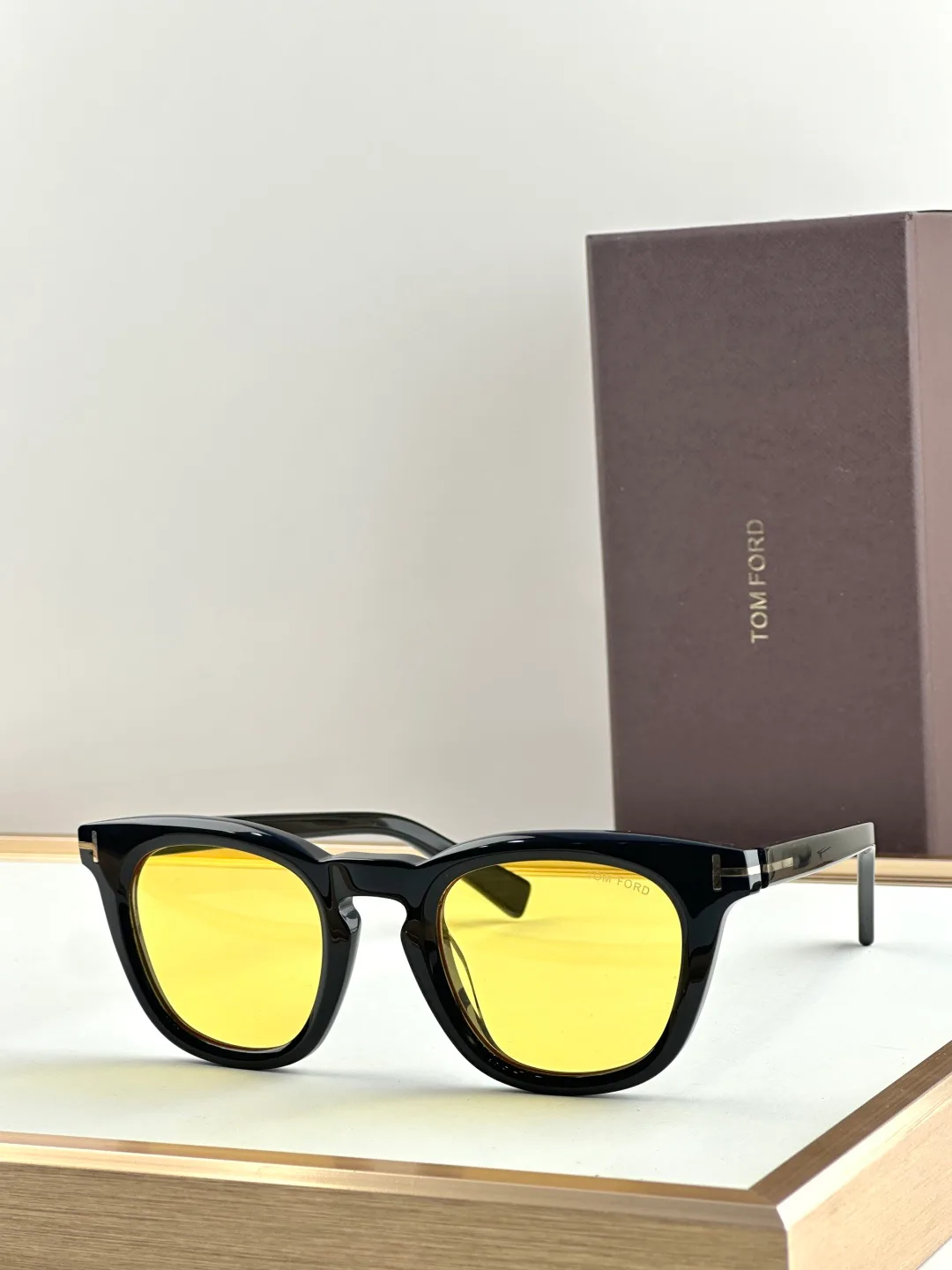 Glasses TOM FORD 17366381