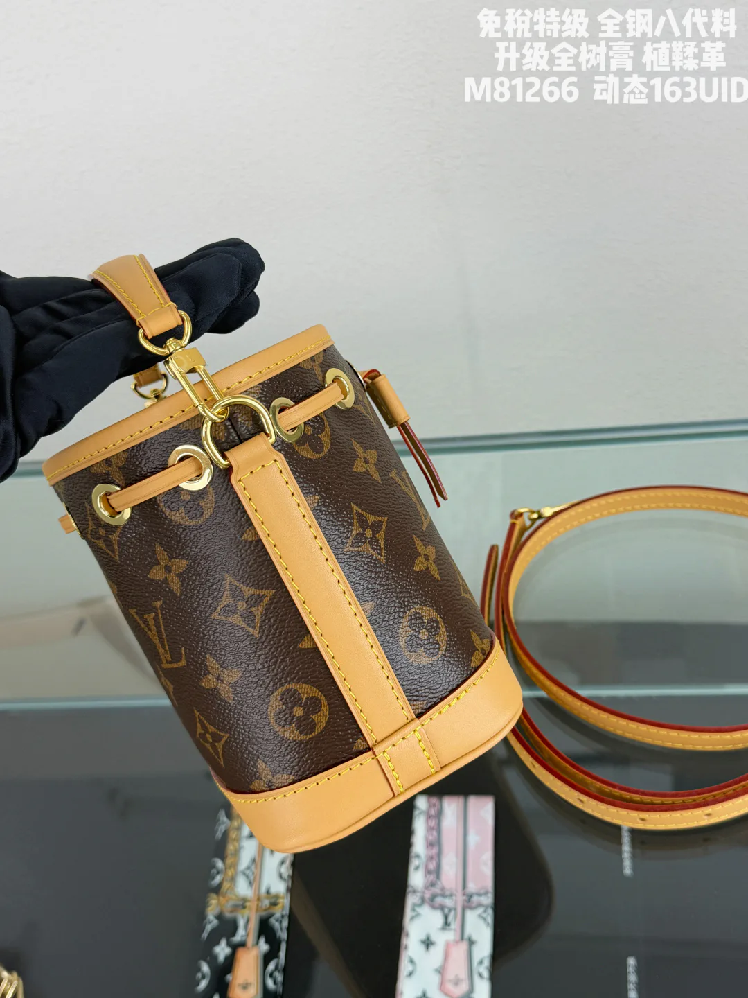 Women's Classic Handbags LOUIS VUITTON 17999732