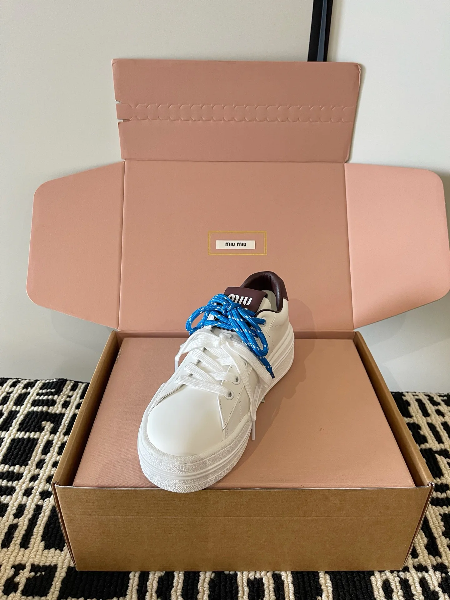 Women's Sneakers MIU MIU 18234991