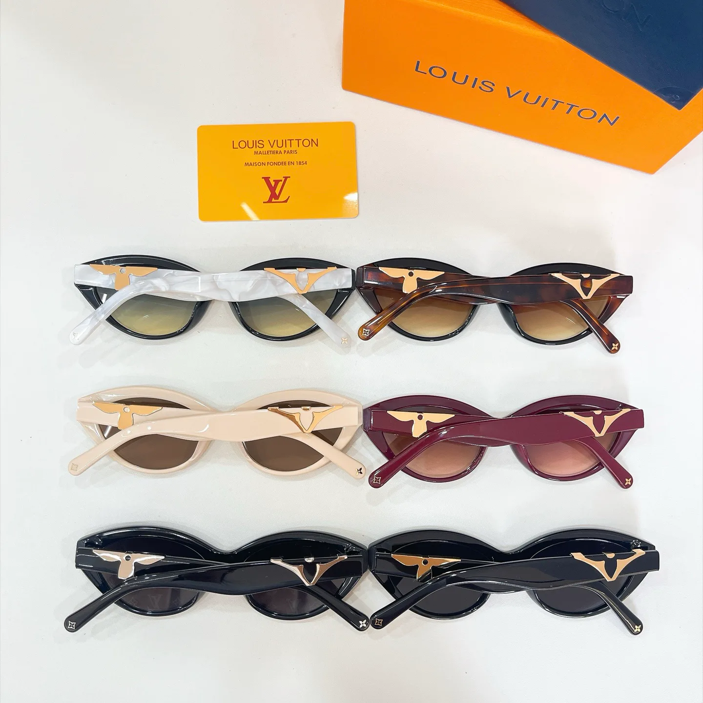 Glasses LOUIS VUITTON 17916300