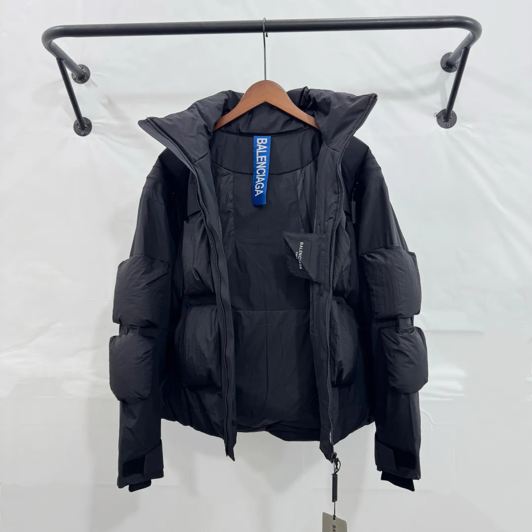 Men's Jackets And Down Jackets BALENCIAGA 17929784