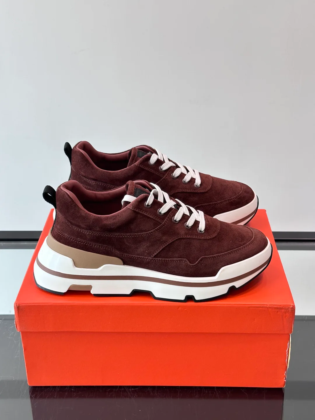 Men's Sneakers HERMES 18500620