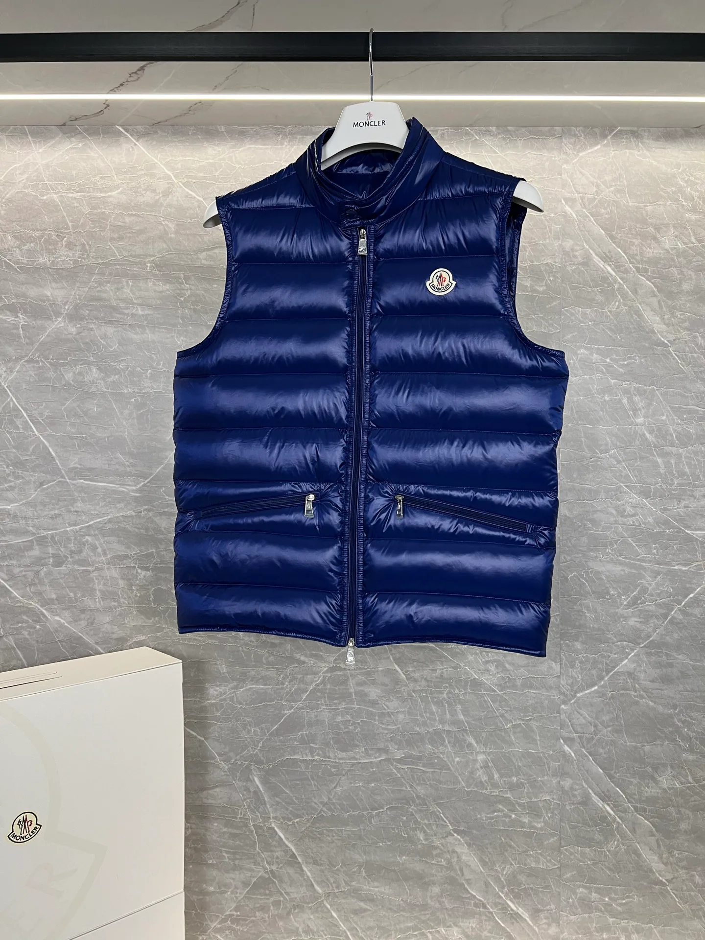 Women's Vests MONCLER 18111333