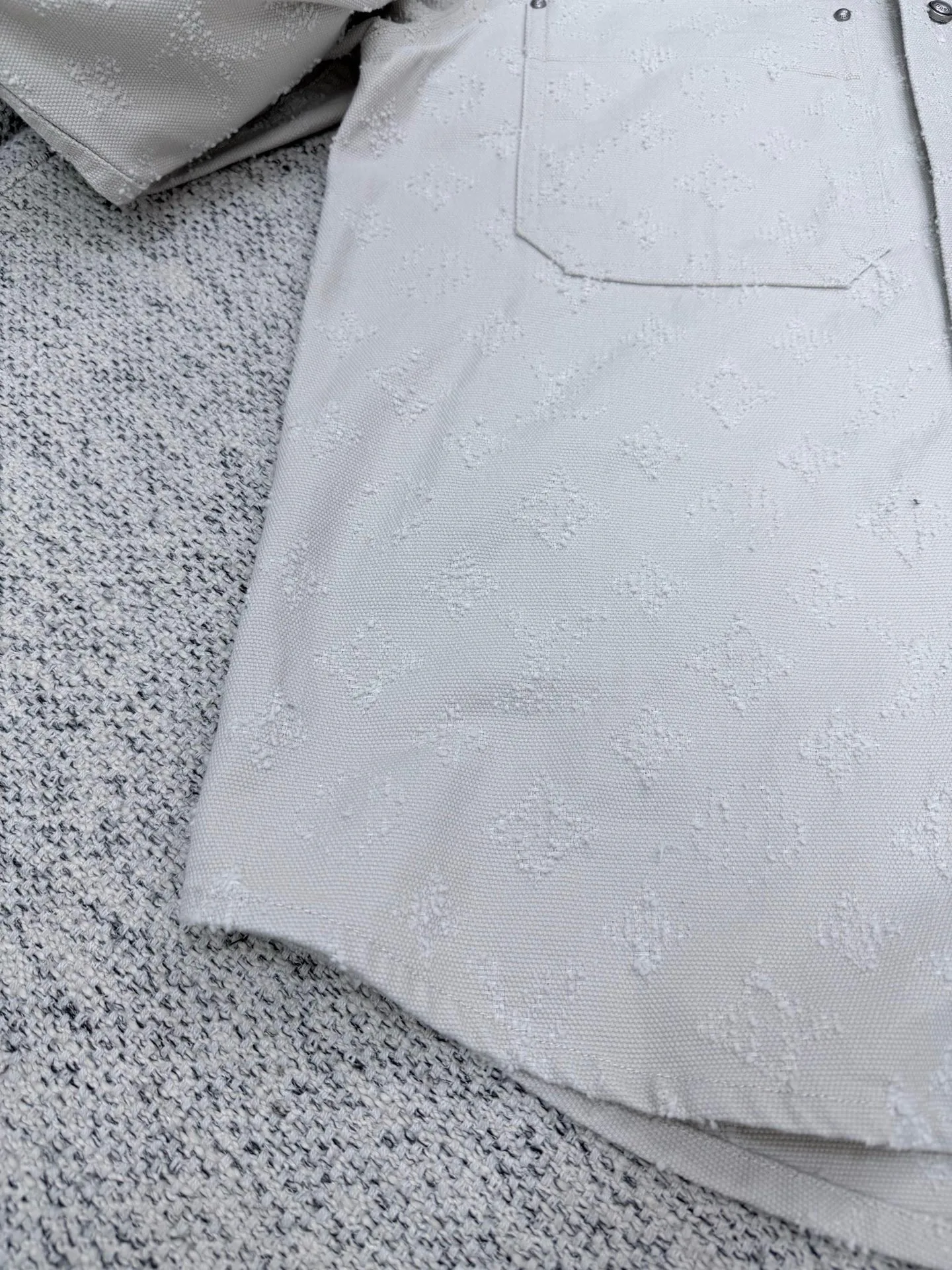 Men's Shirts LOUIS VUITTON 18243978