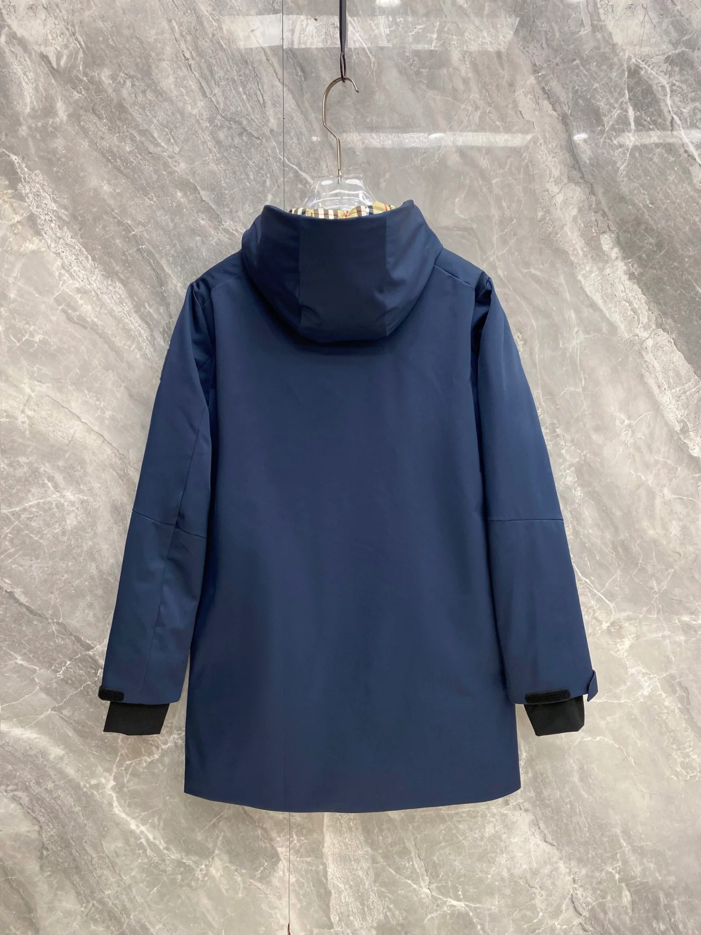 Men's Jackets And Down Jackets MONCLER 18348643