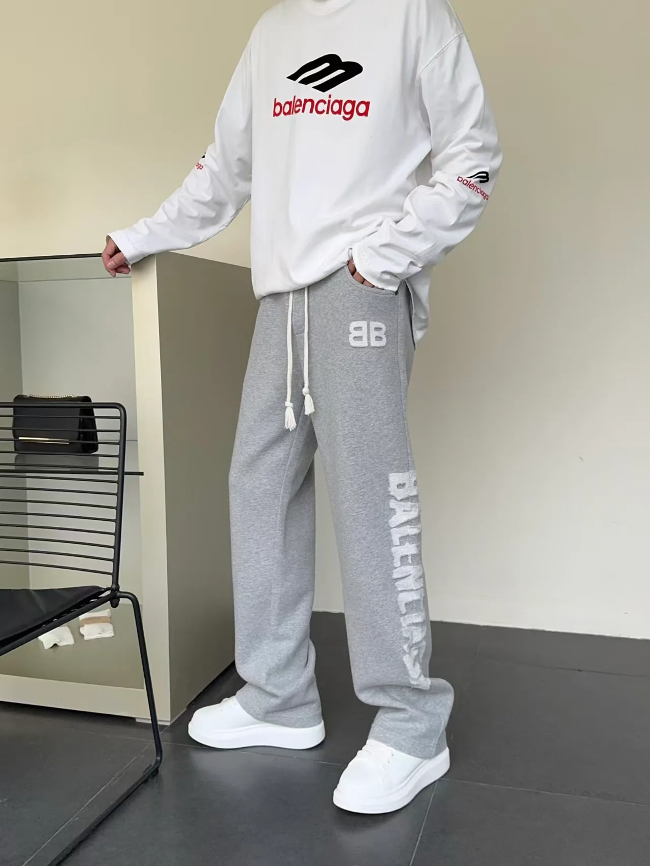 Men's Trousers BALENCIAGA 17882724