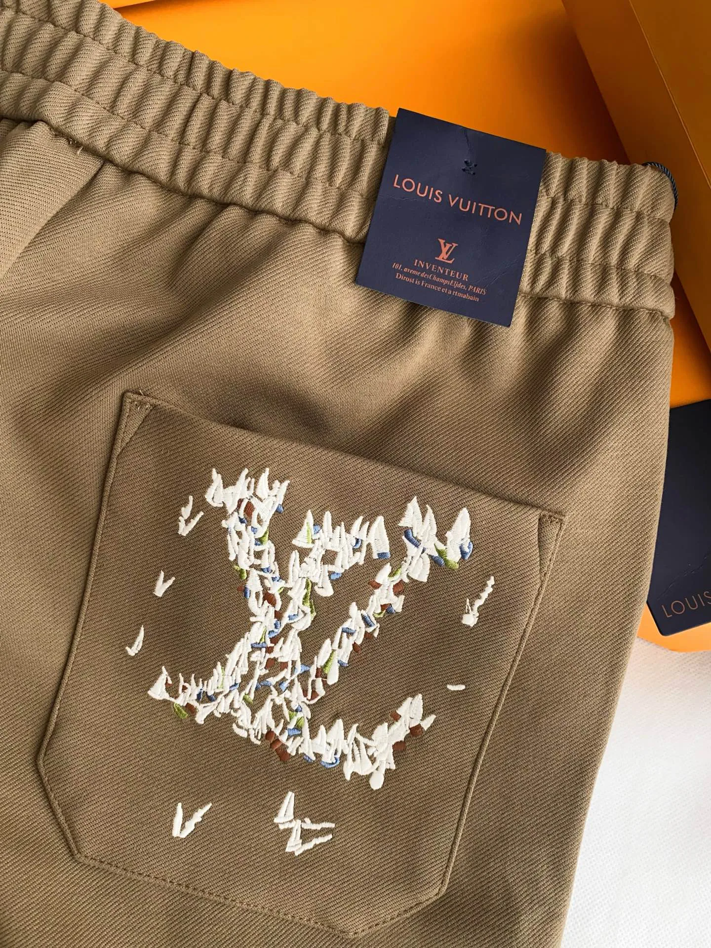 Men's Trousers LOUIS VUITTON 18161918