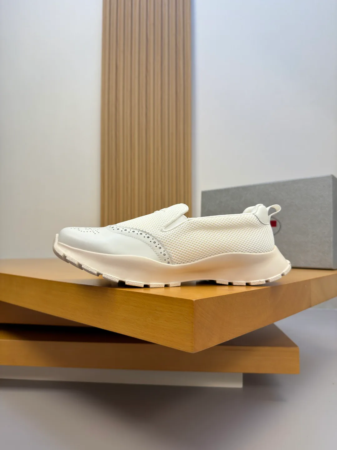 Men's Sneakers PRADA 17368535