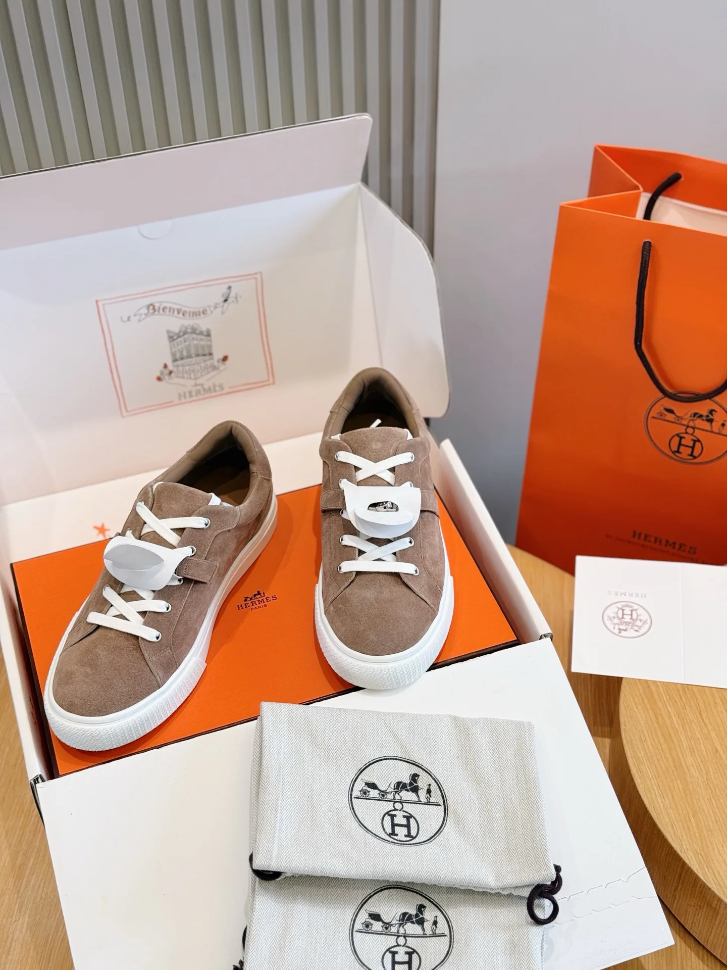 Men's Sneakers HERMES 17933938