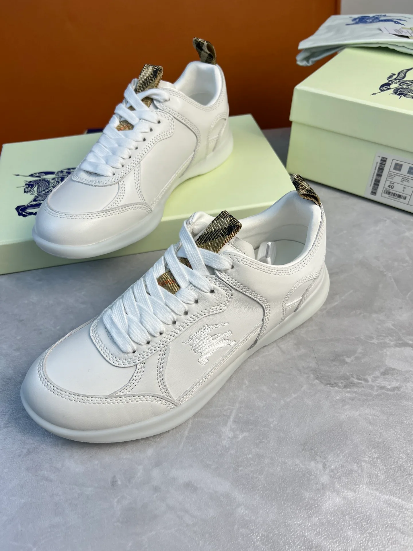 Women's Sneakers BURBERRY 17420307