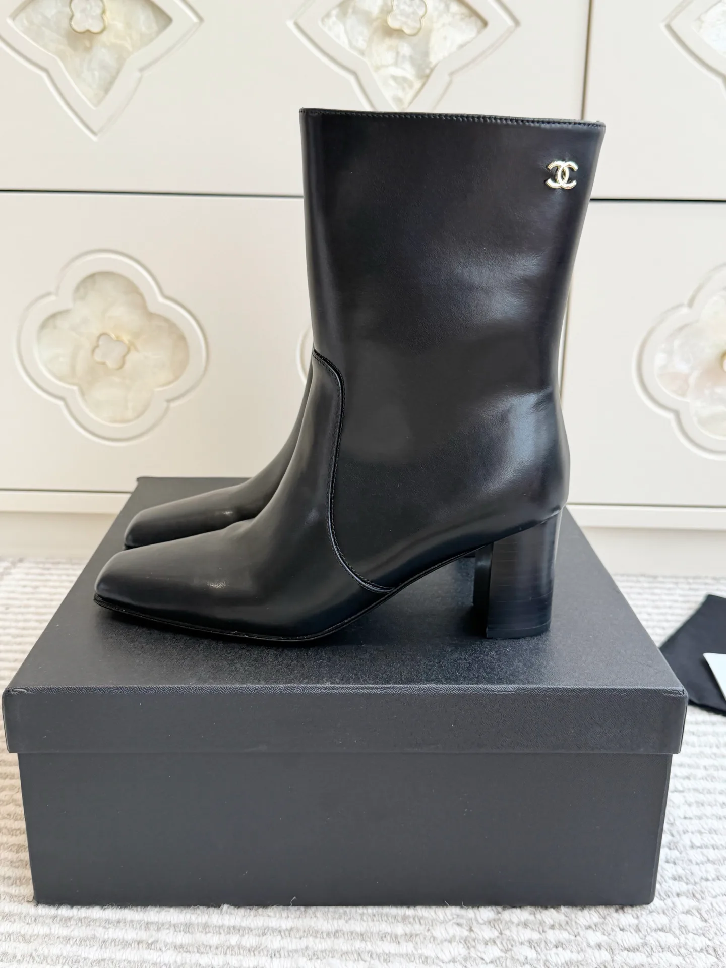 Women's Booties CHANEL 18207421
