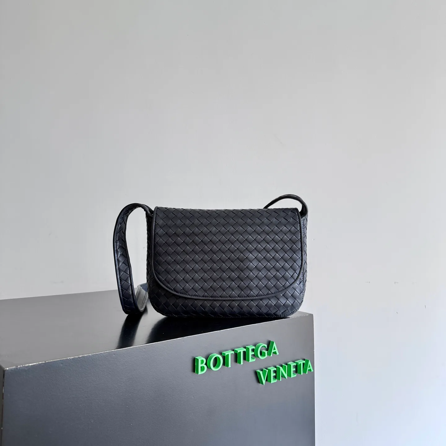 Women's Classic Handbags BOTTEGA VENETA 18004864