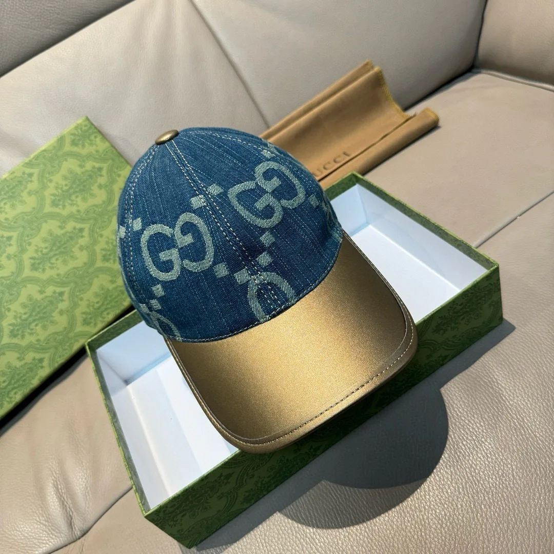 Hats GUCCI 18347099