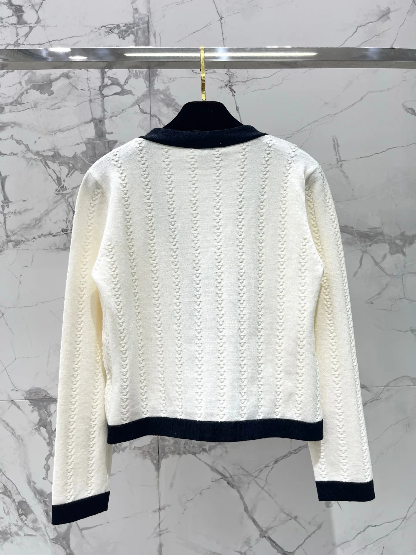 Women's Jumpers And Sweaters CHANEL 18138561