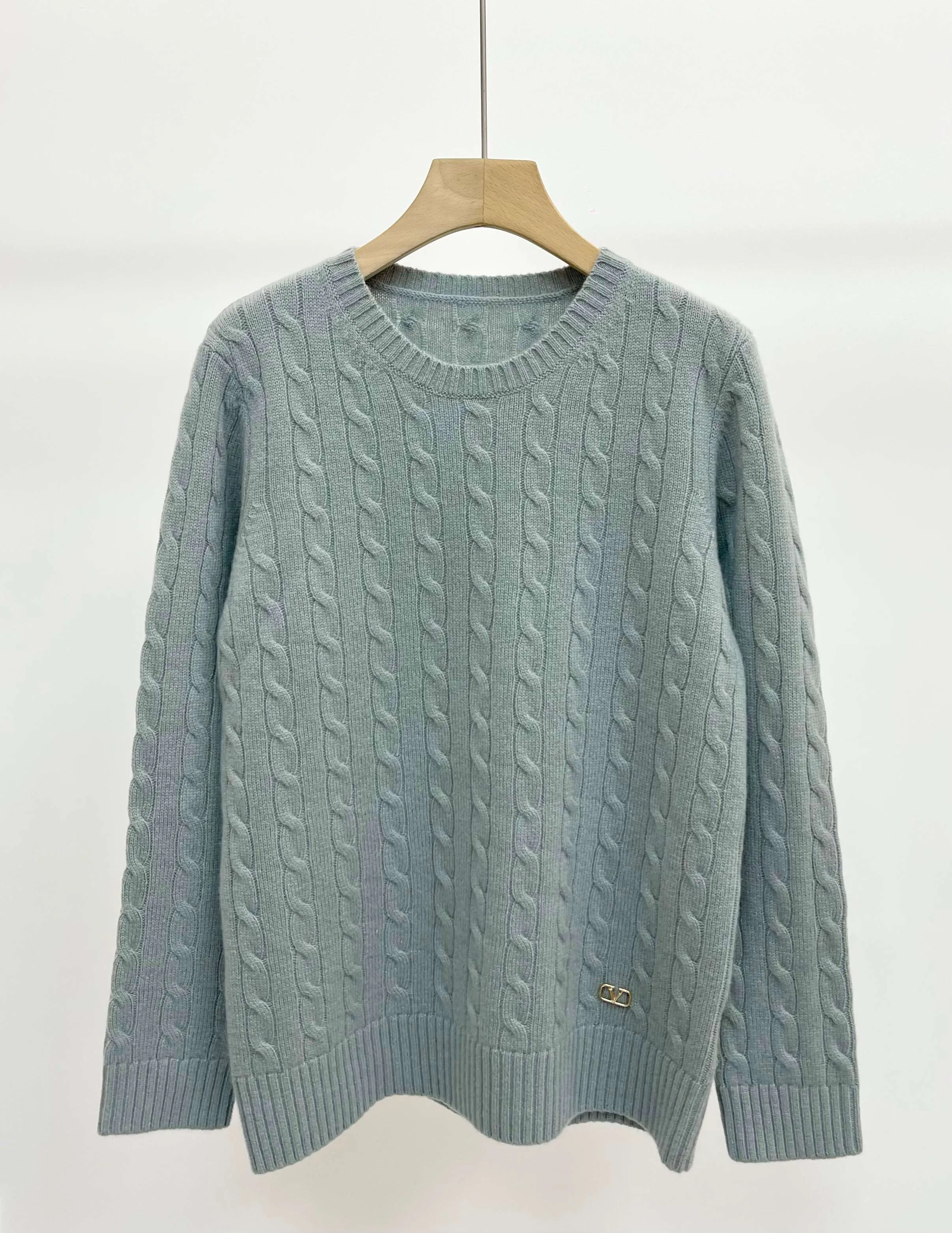 Women's Jumpers And Sweaters VALENTINO 18064541