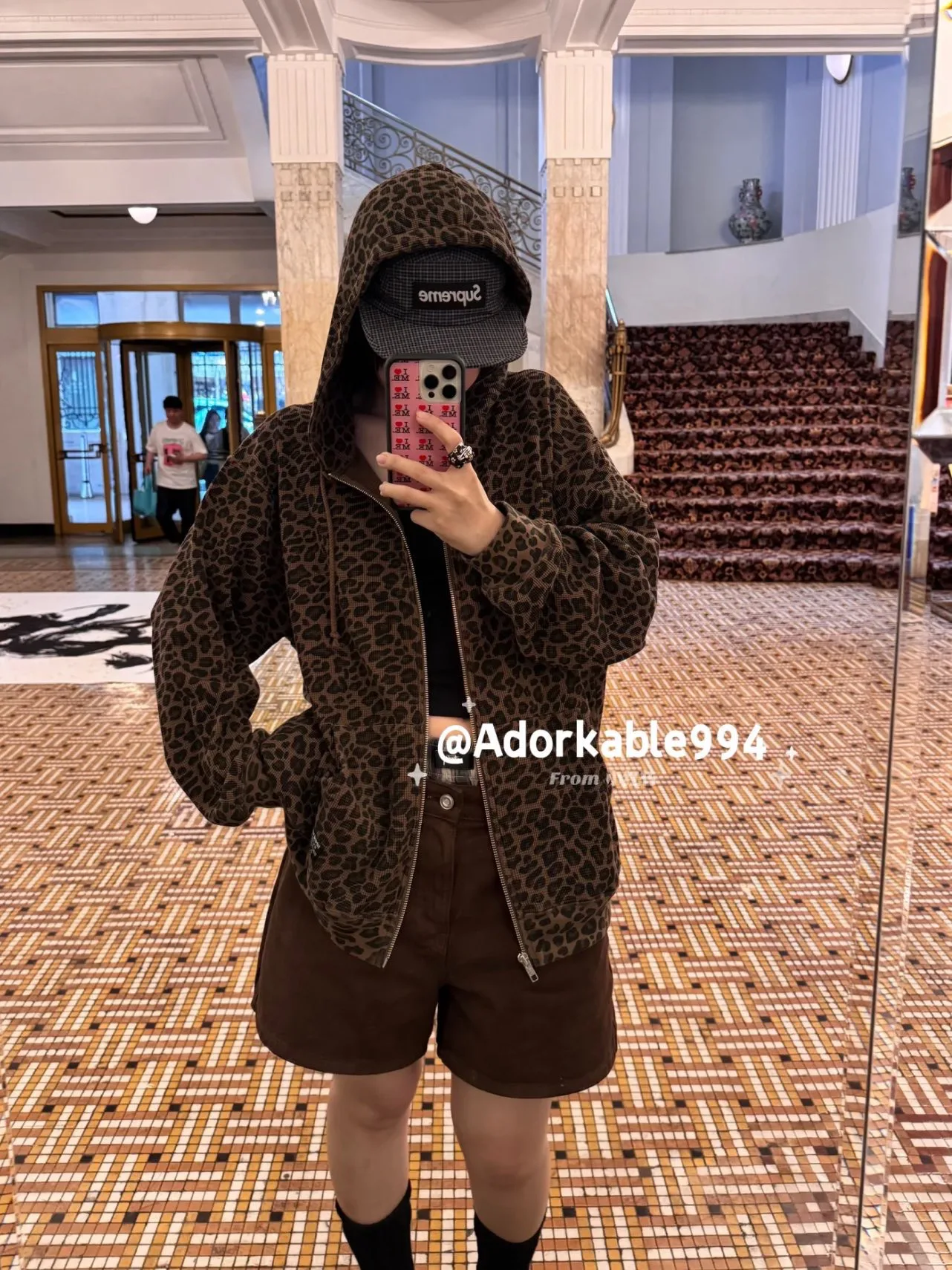 Women's Sweatshirts And Hoodies SUPREME 18403544