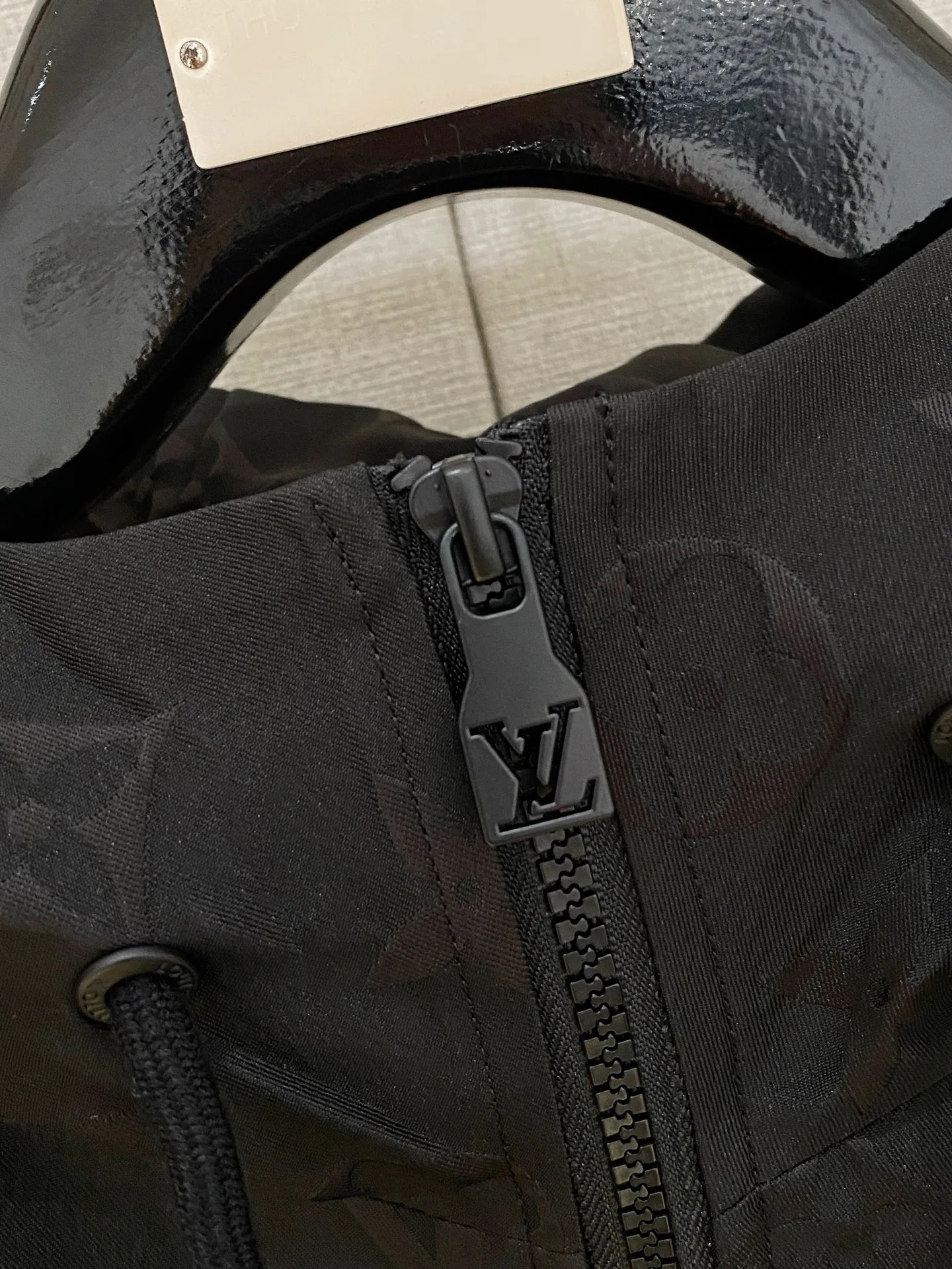 Men's Jackets And Down Jackets LOUIS VUITTON 18178185