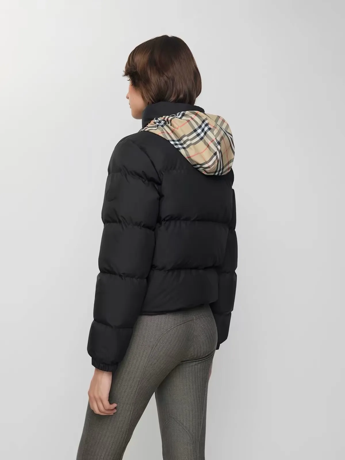 Women's Jackets And Down Jackets BURBERRY 18507044