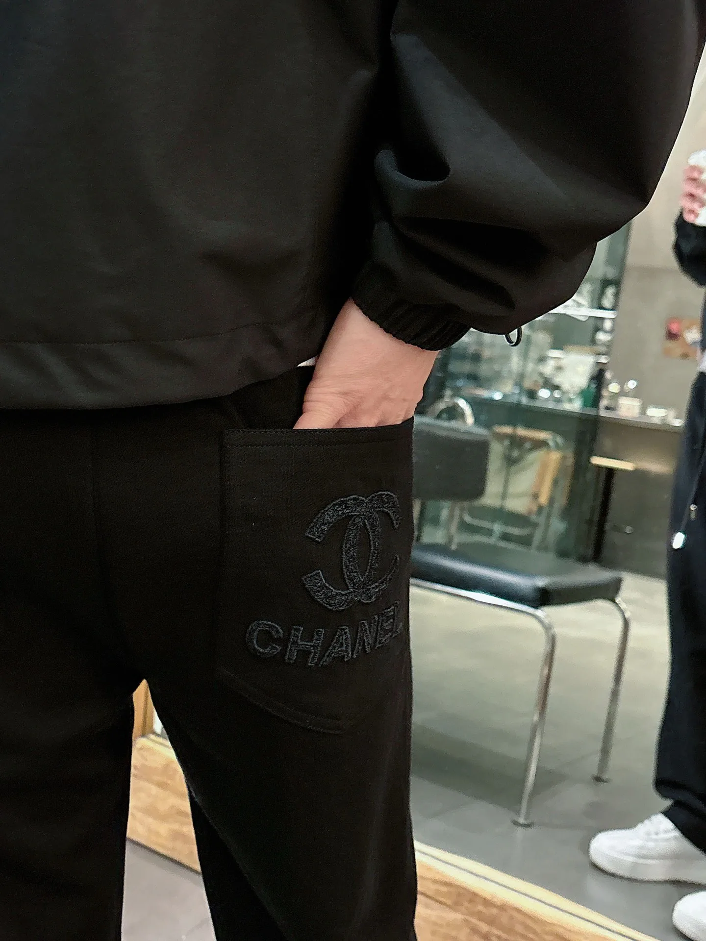 Men's Trousers CHANEL 18399254
