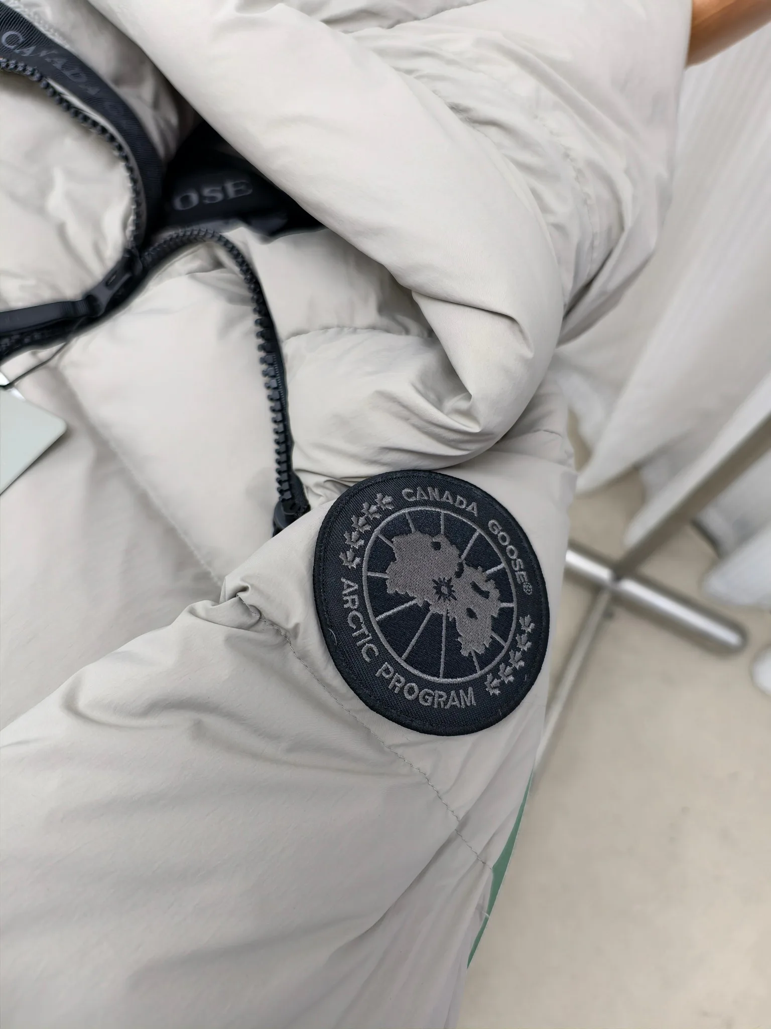 Women's Jackets And Down Jackets CANADA GOOSE 18111597