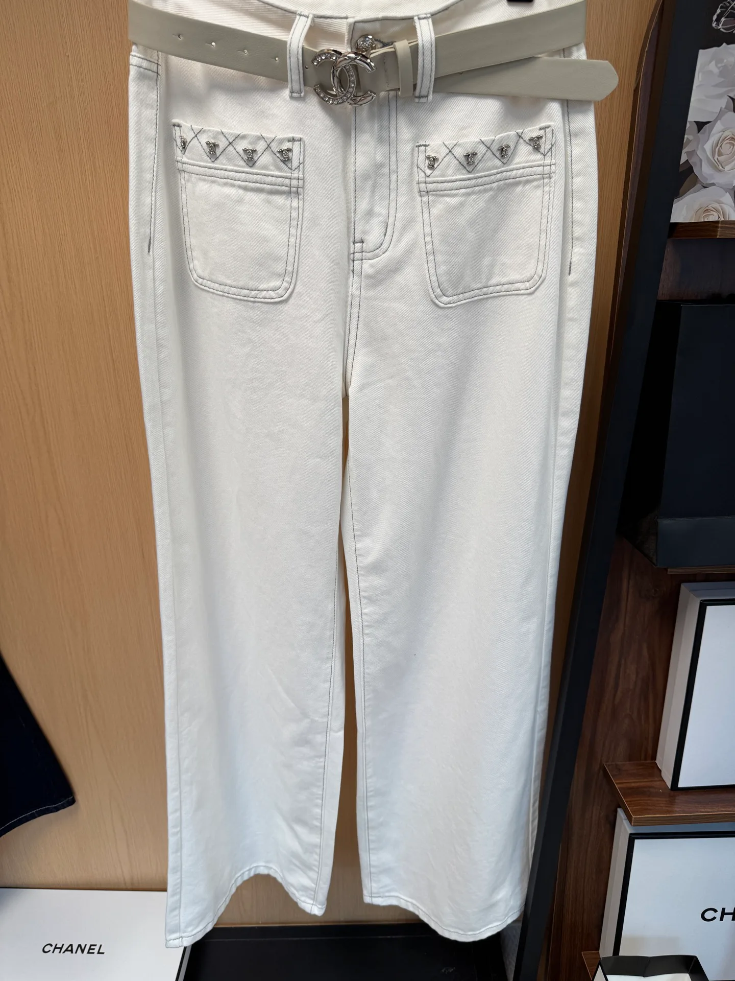 Women's Jeans CHANEL 18138257