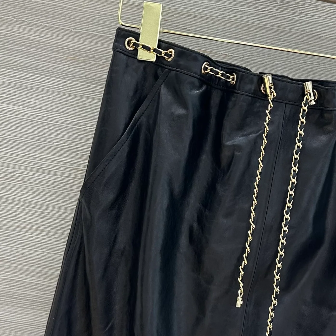 Women's Skirts CHANEL 18173017