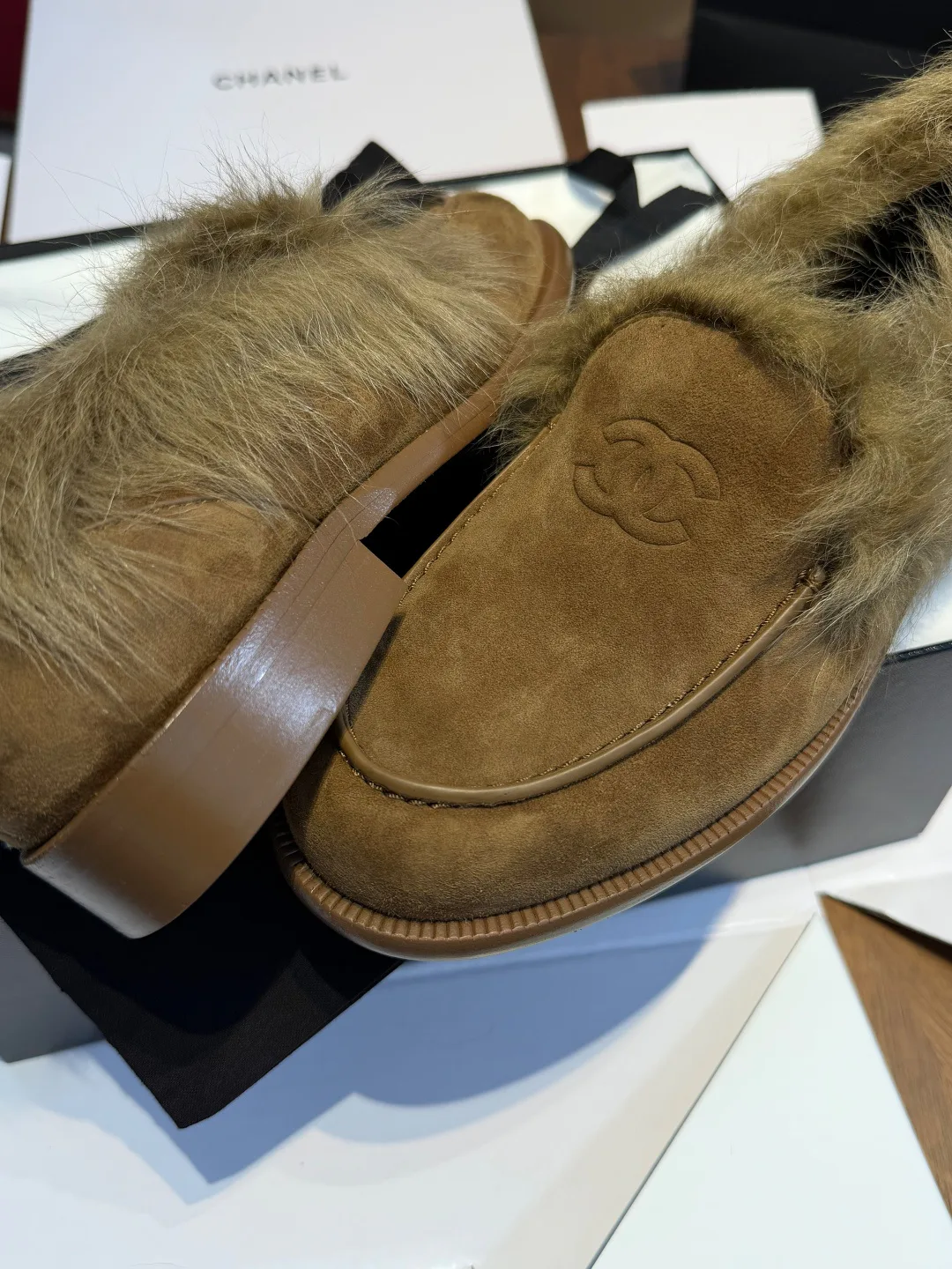 Women's Loafers And Moccasins CHANEL 18468690