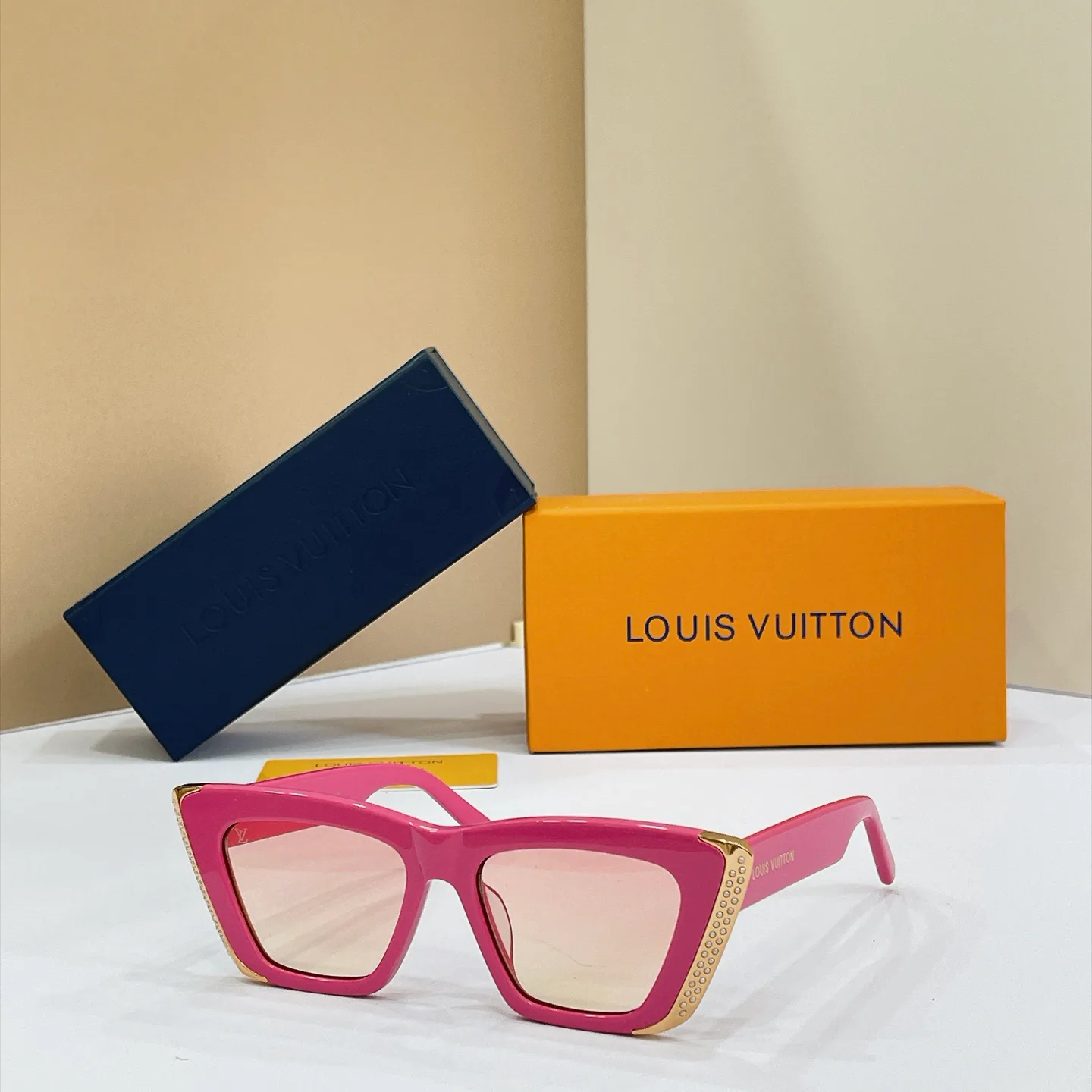 Glasses LOUIS VUITTON 17816145