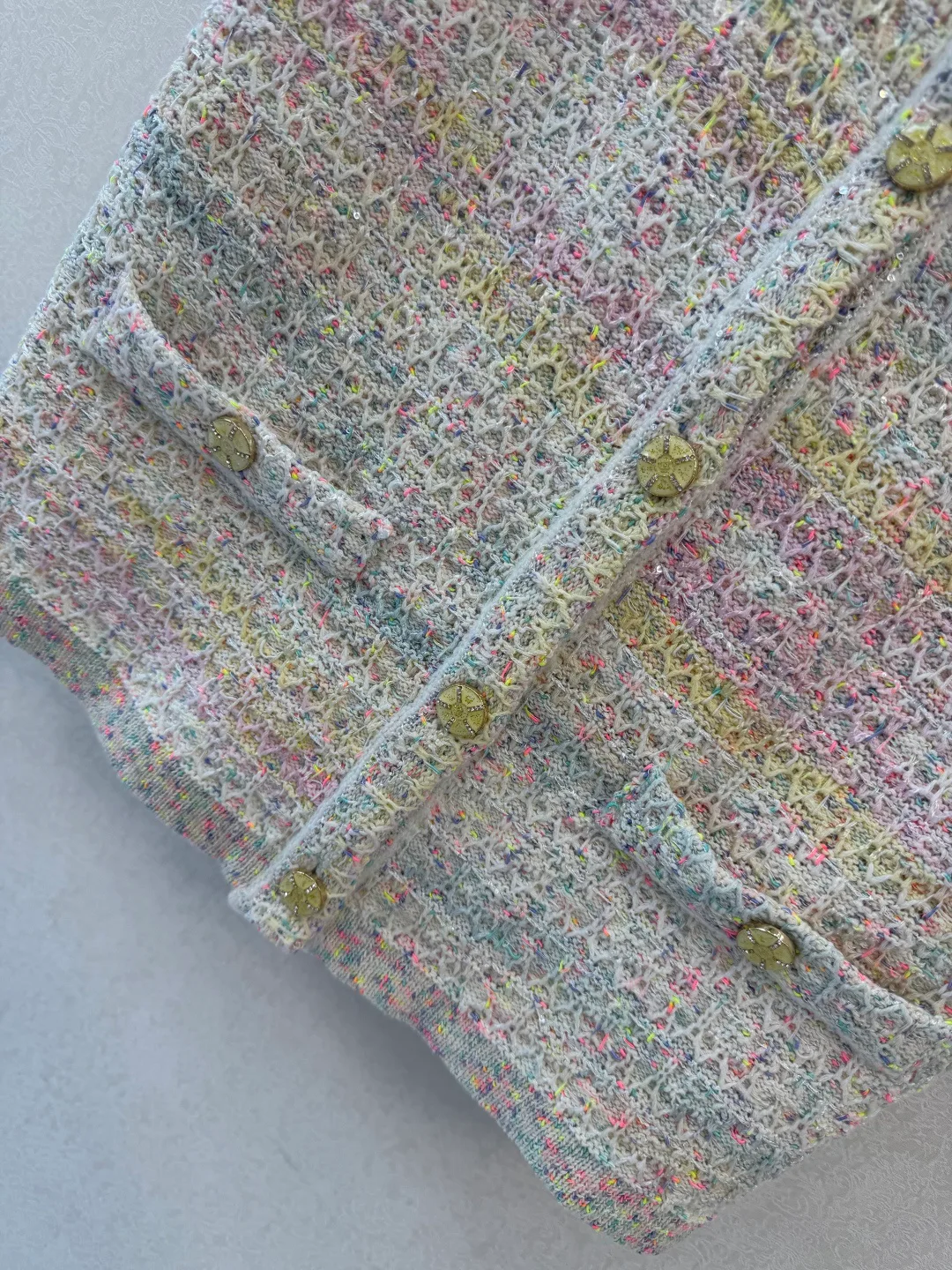 Women's Vests CHANEL 18137809