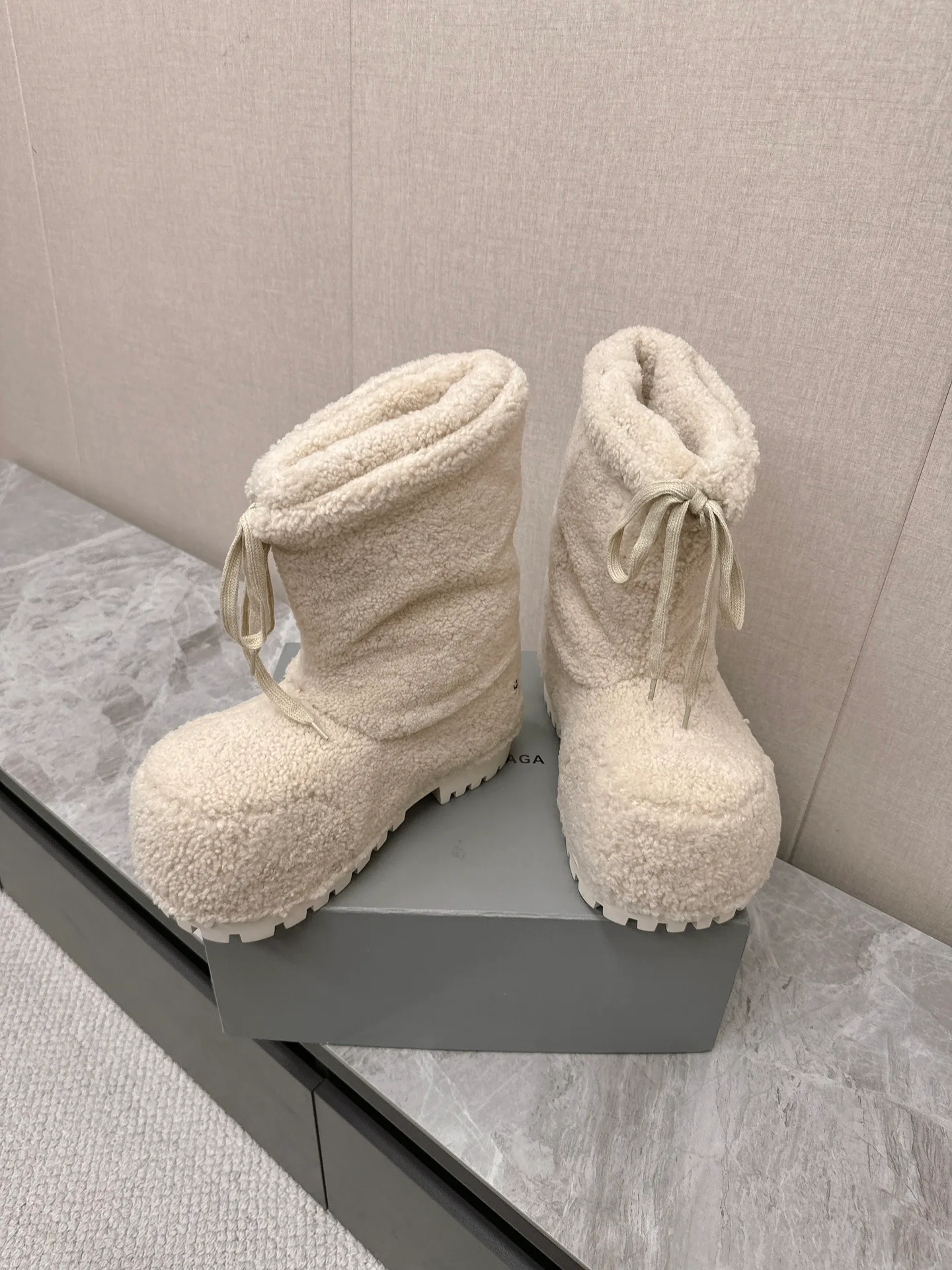Women's Ugg Boots BALENCIAGA 18152906