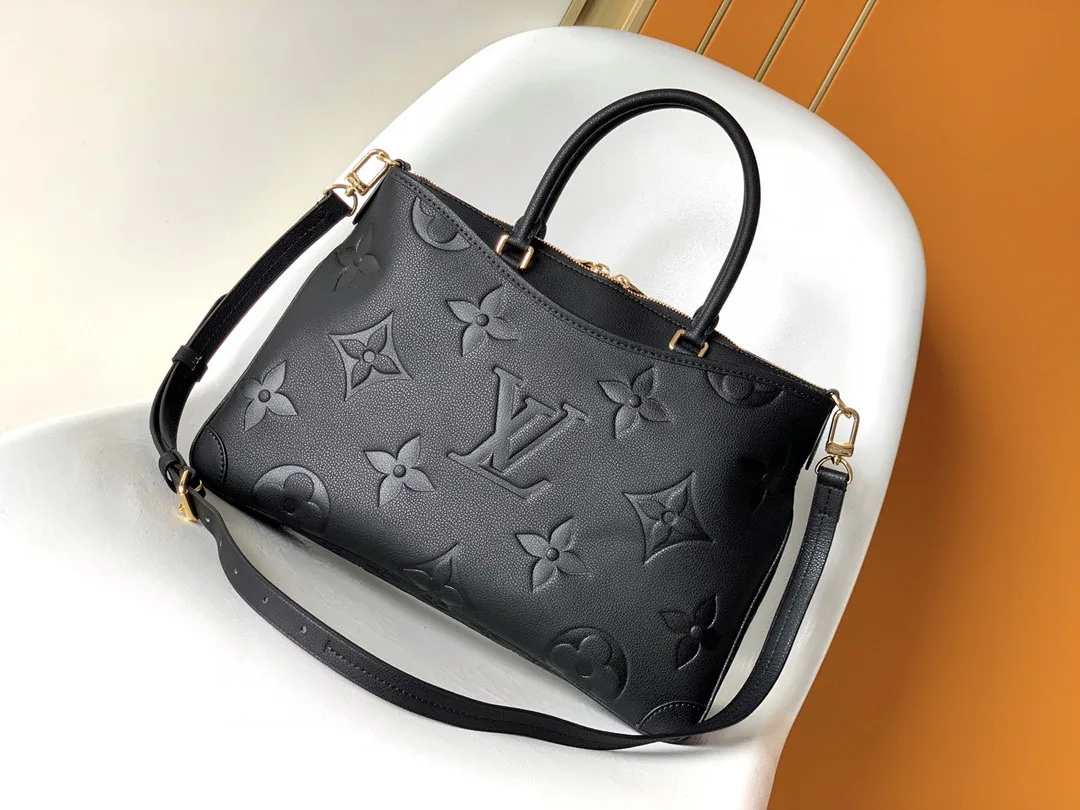 Women's Classic Handbags LOUIS VUITTON 17949193