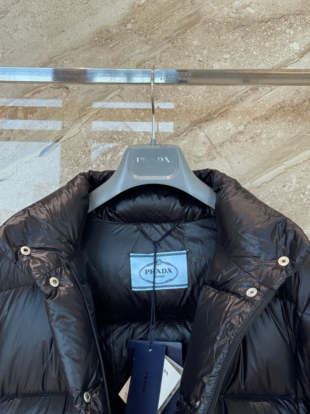Women's Jackets And Down Jackets PRADA 17960305