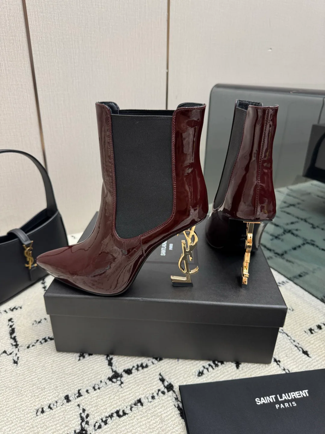 Women's Booties SAINT LAURENT 17854418