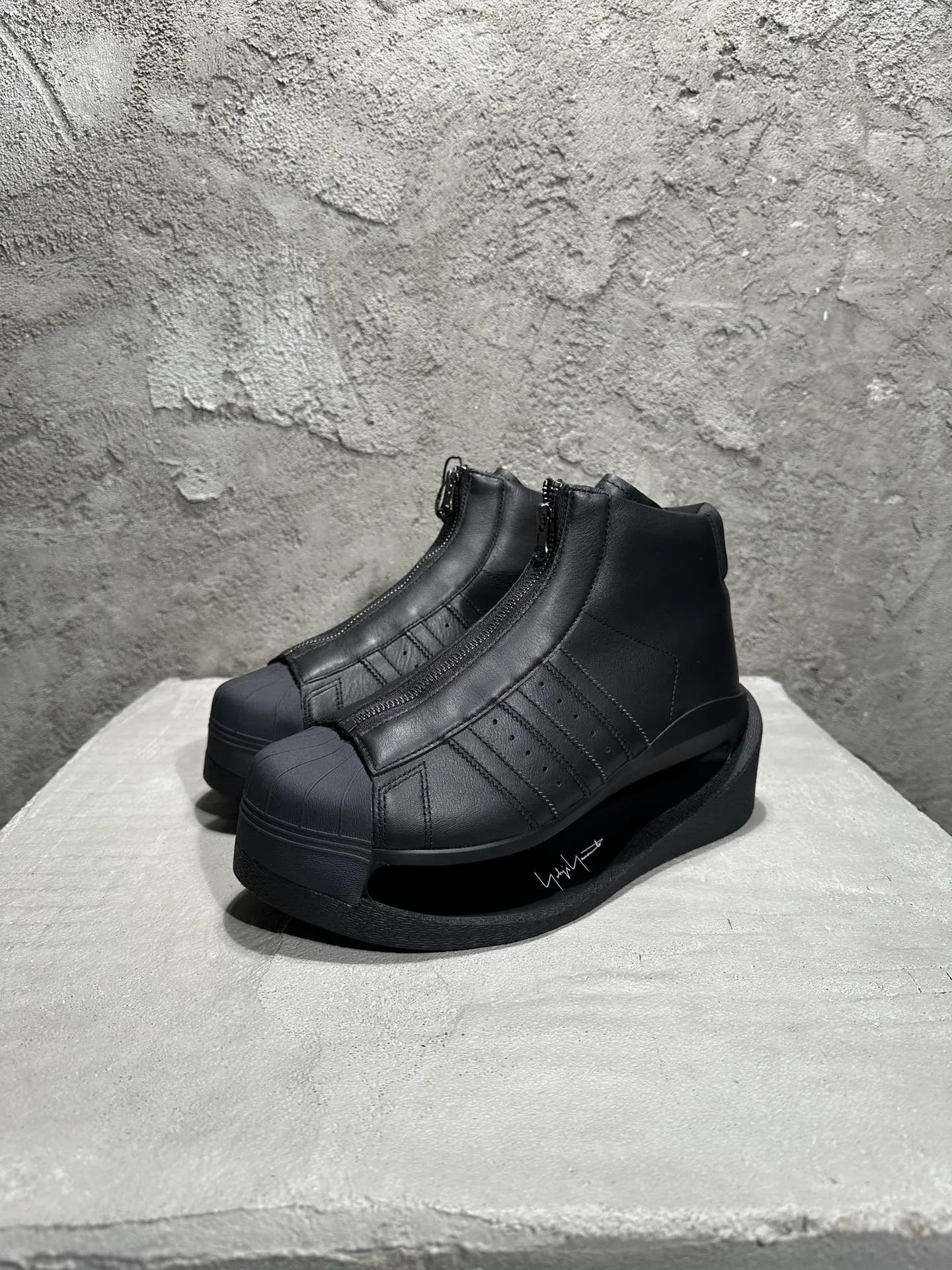 Men's Sneakers Y-3 18011948