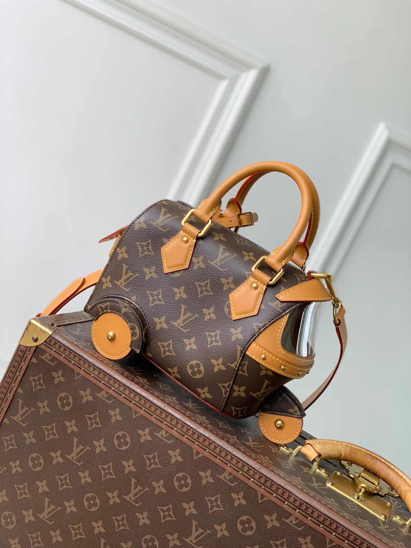 Women's Classic Handbags LOUIS VUITTON 18147437