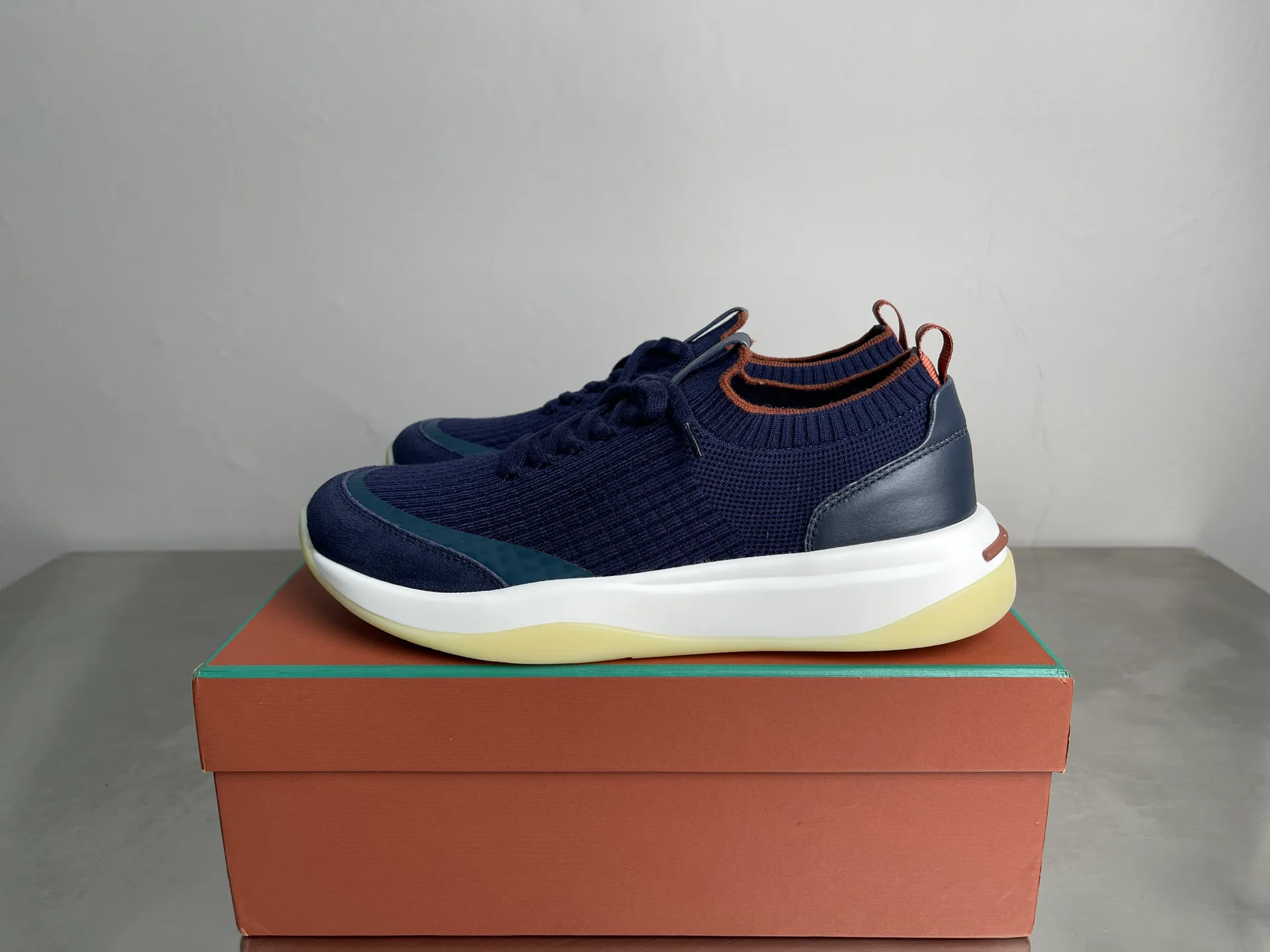 Men's Sneakers LORO PIANA 18234370
