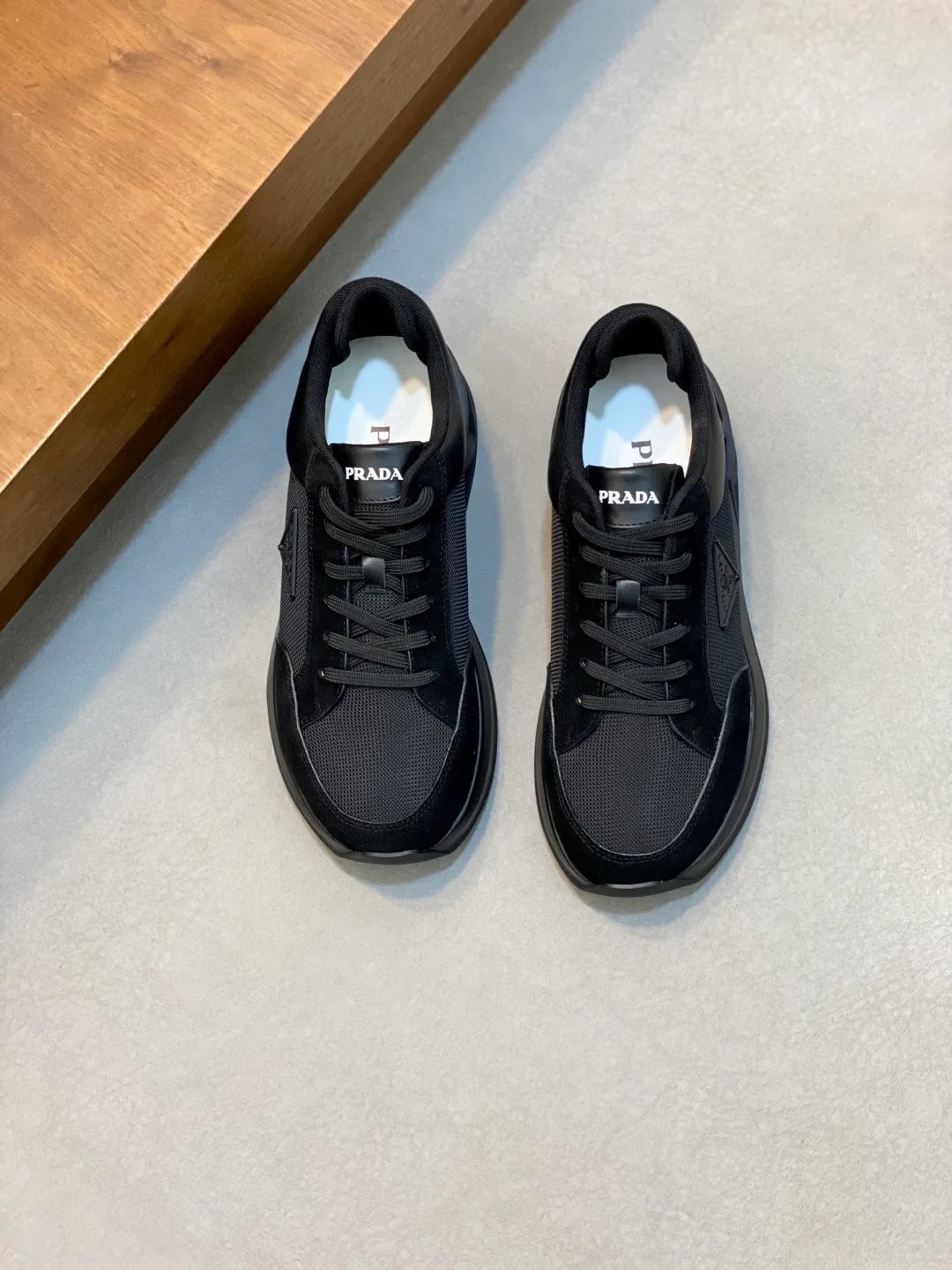 Men's Sneakers PRADA 18116628