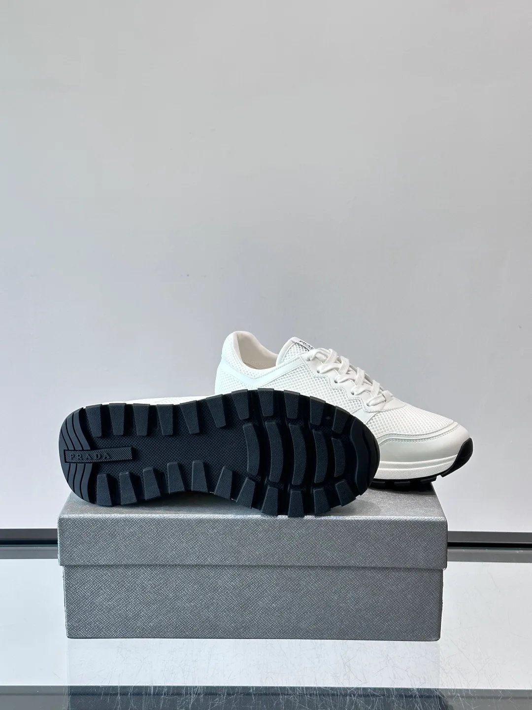 Men's Sneakers PRADA 17349411