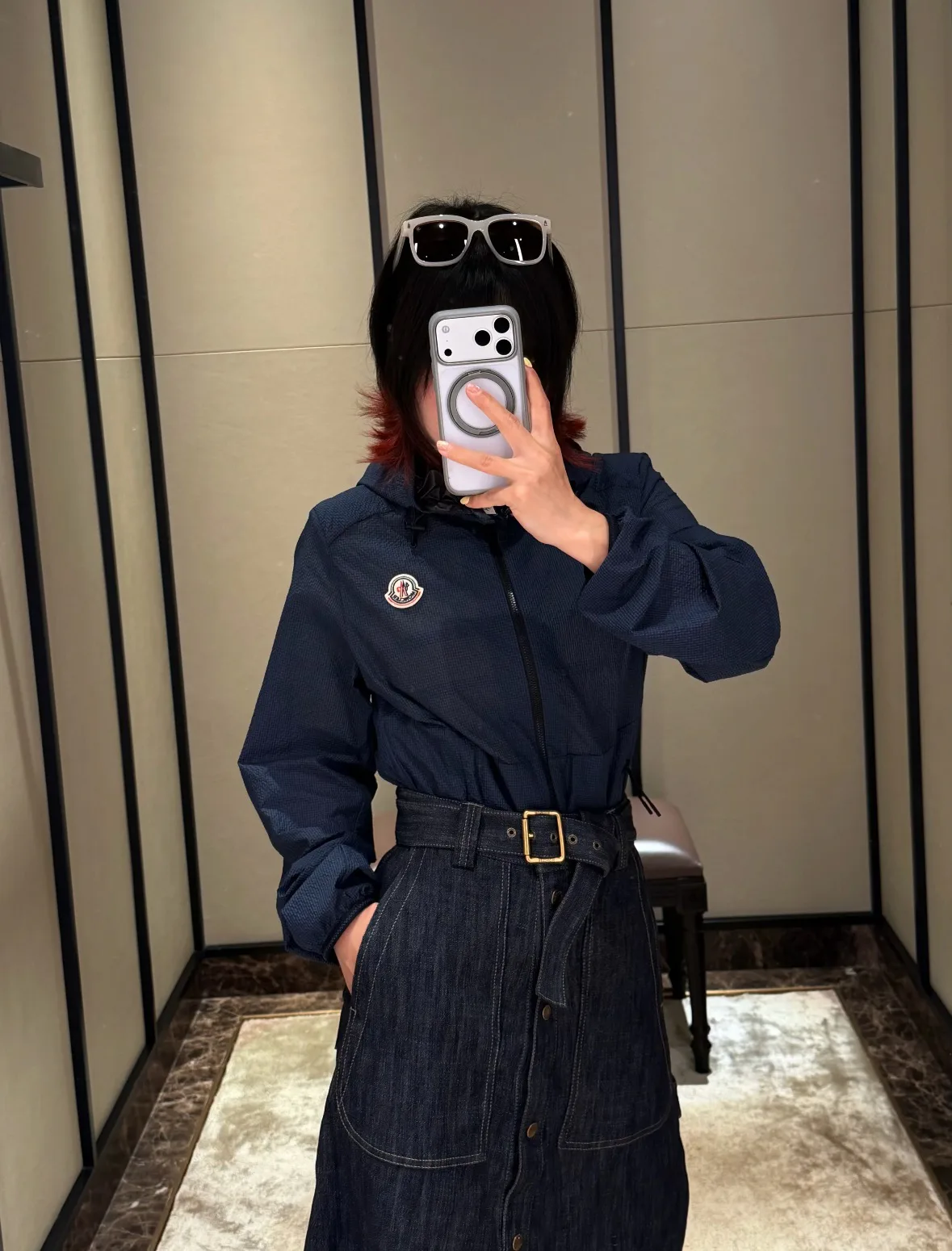 Women's Jackets And Down Jackets MONCLER 17567581
